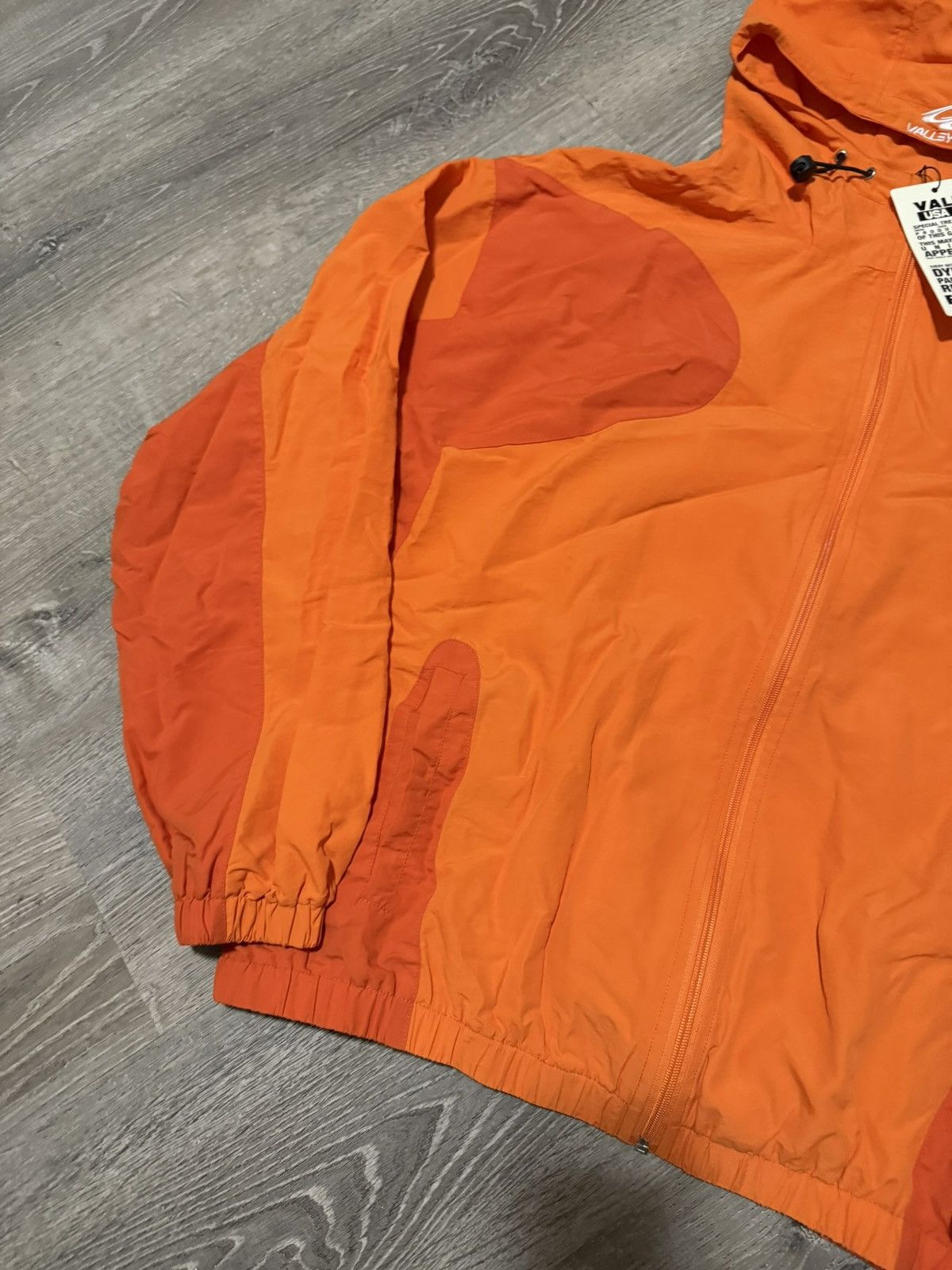 Vale Vale Forever Orange Storm Watch Jacket Valley Sports Size US XL / EU 56 / 4 - 4 Thumbnail