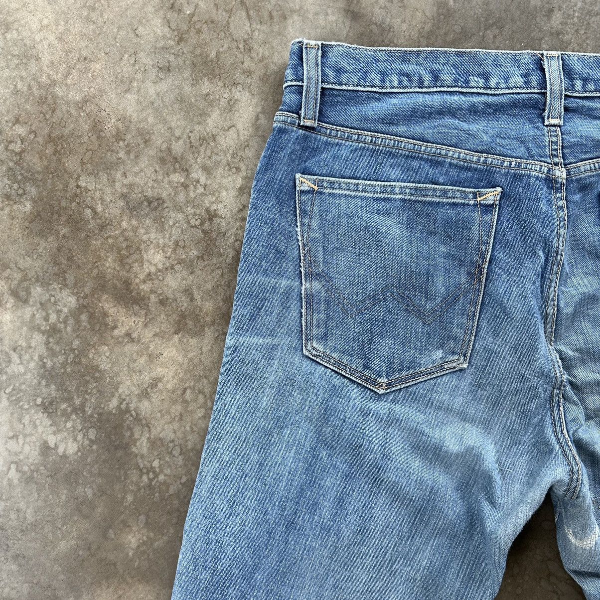 Japanese Brand Vintage Edwin Distressed Faded Denim Jean Pant W36 Size US 36 / EU 52 - 14 Thumbnail