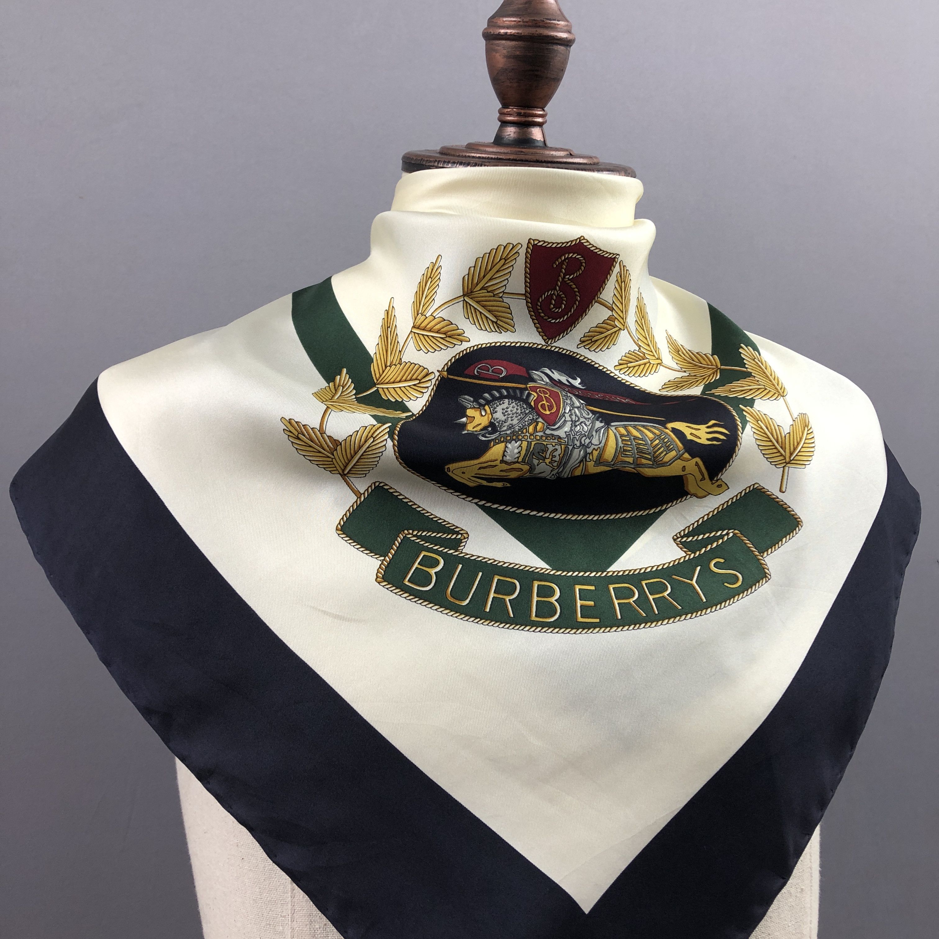 Burberry × Vintage Vintage Burberry SILK Scarf Twill Stole Wraps Scarves Size ONE SIZE - 1 Thumbnail