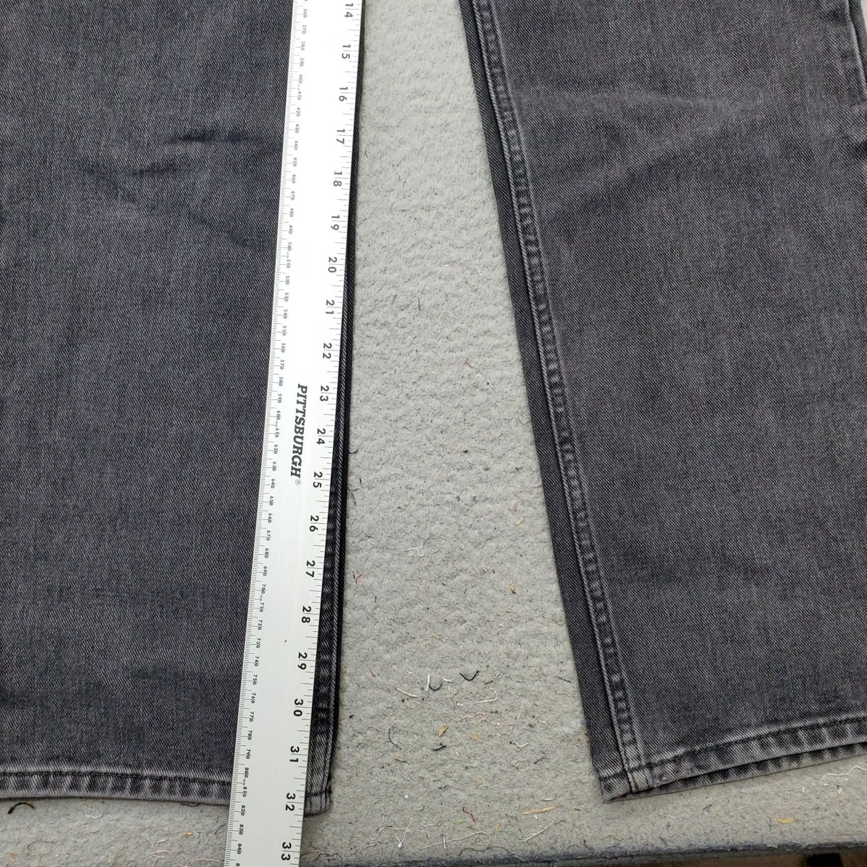 Topshop Topshop Jeans Womens Size 6 Gray Denim Dark Wash Regular Straight Leg Button Fly Shirt? Size 28" / US 6 / IT 42 - 4 Thumbnail