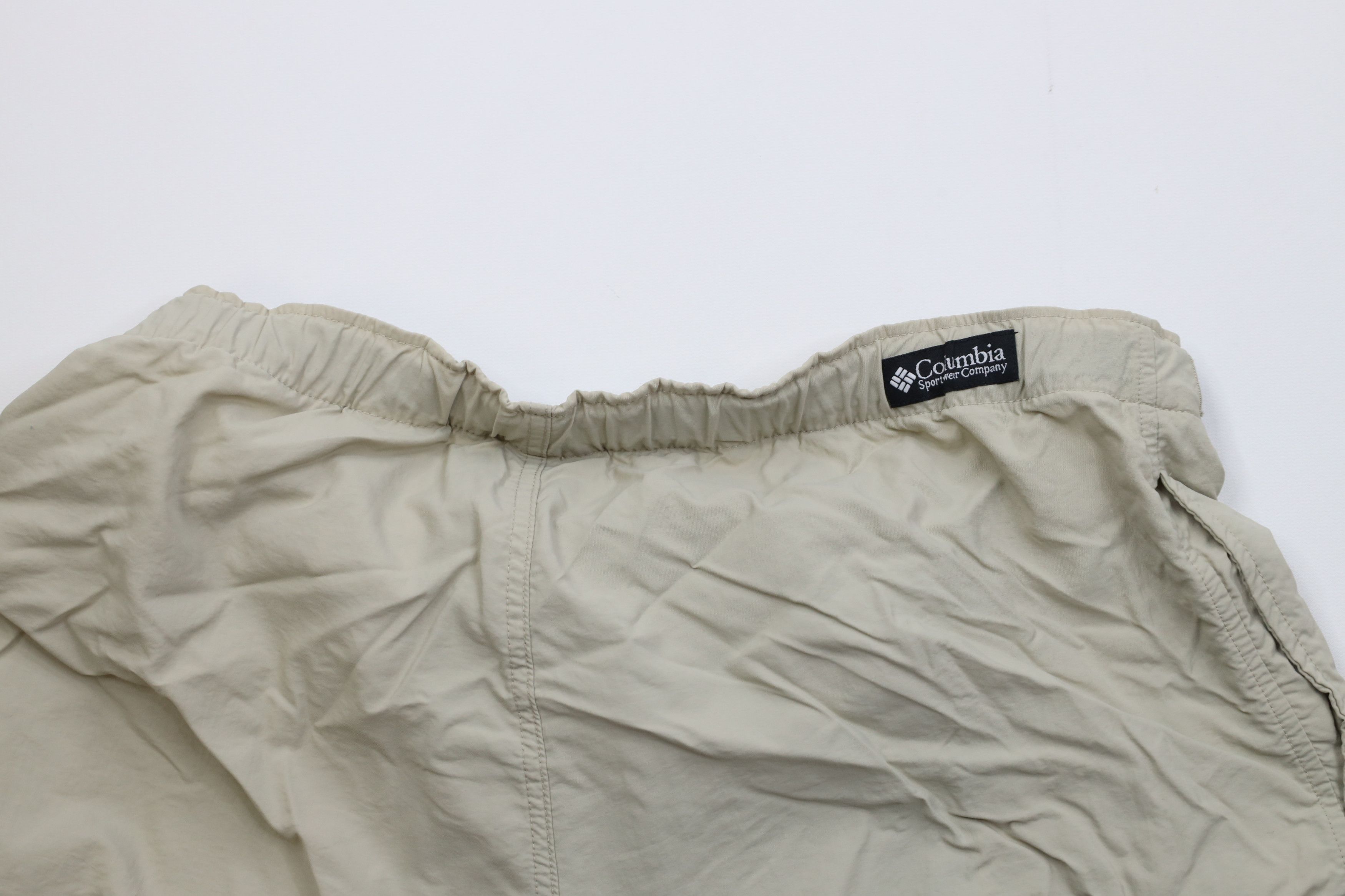 Columbia Vintage 90s Y2K Columbia Above Knee Cargo Shorts Beige Size US 32 / EU 48 - 8 Thumbnail