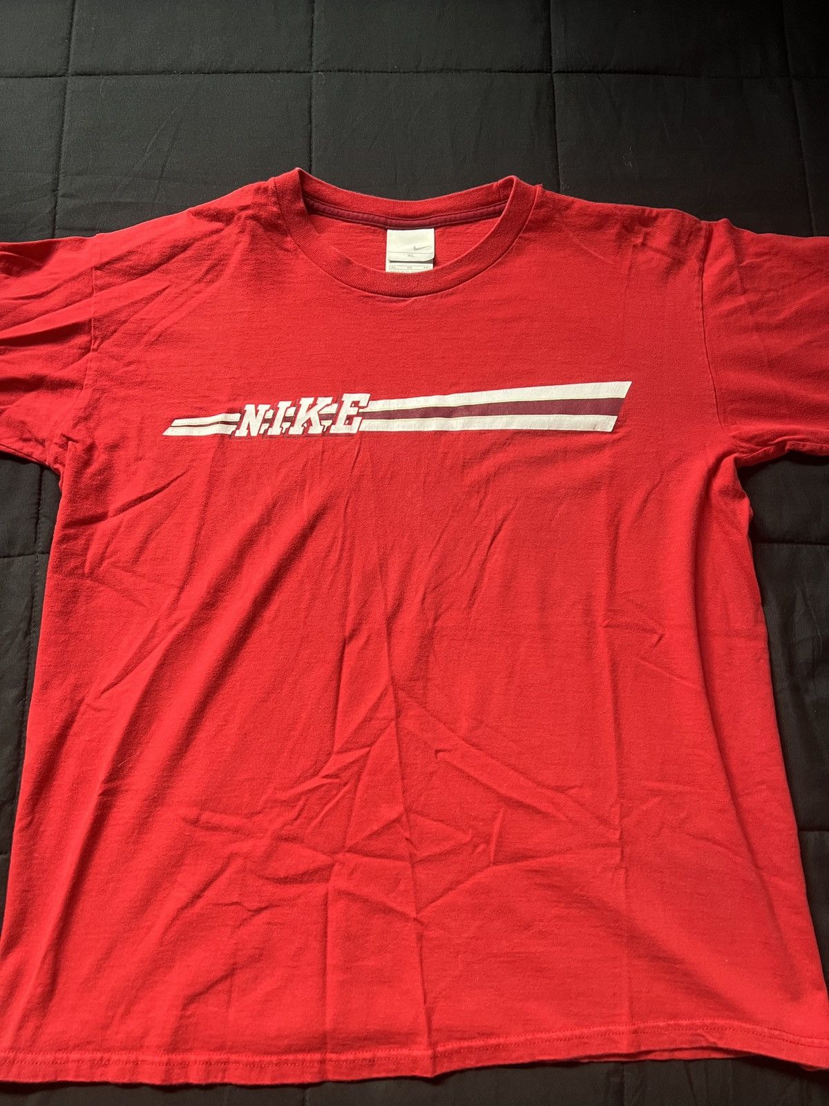 mens nike red t shirt