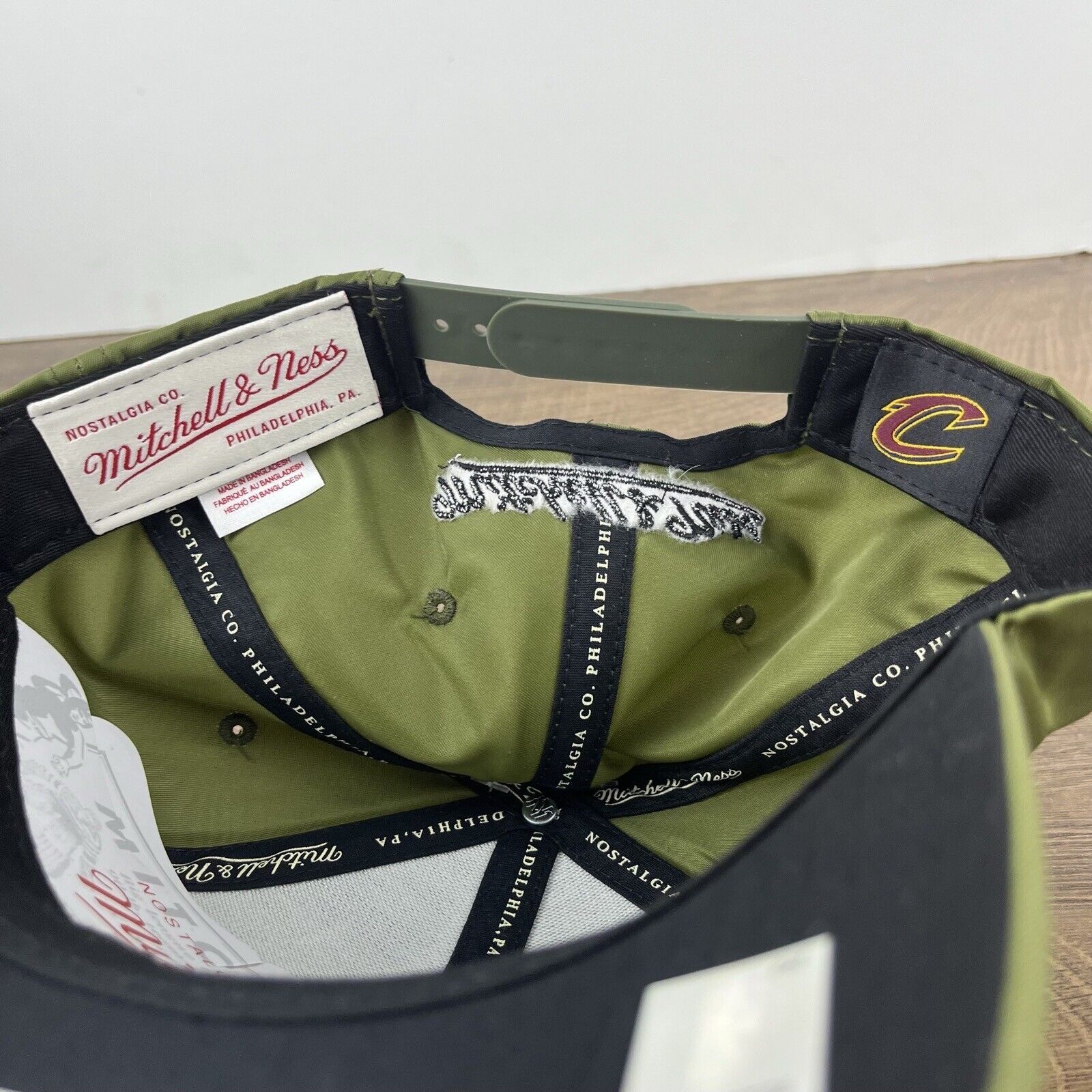 Mitchell & Ness Cleveland Cavaliers Snapback Hat Green Adjustable Green Mitc Size ONE SIZE - 16 Thumbnail