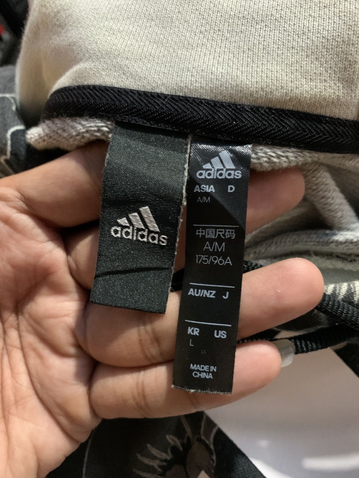 Adidas adidas Aop Hoody Size US L / EU 52-54 / 3 - 5 Thumbnail