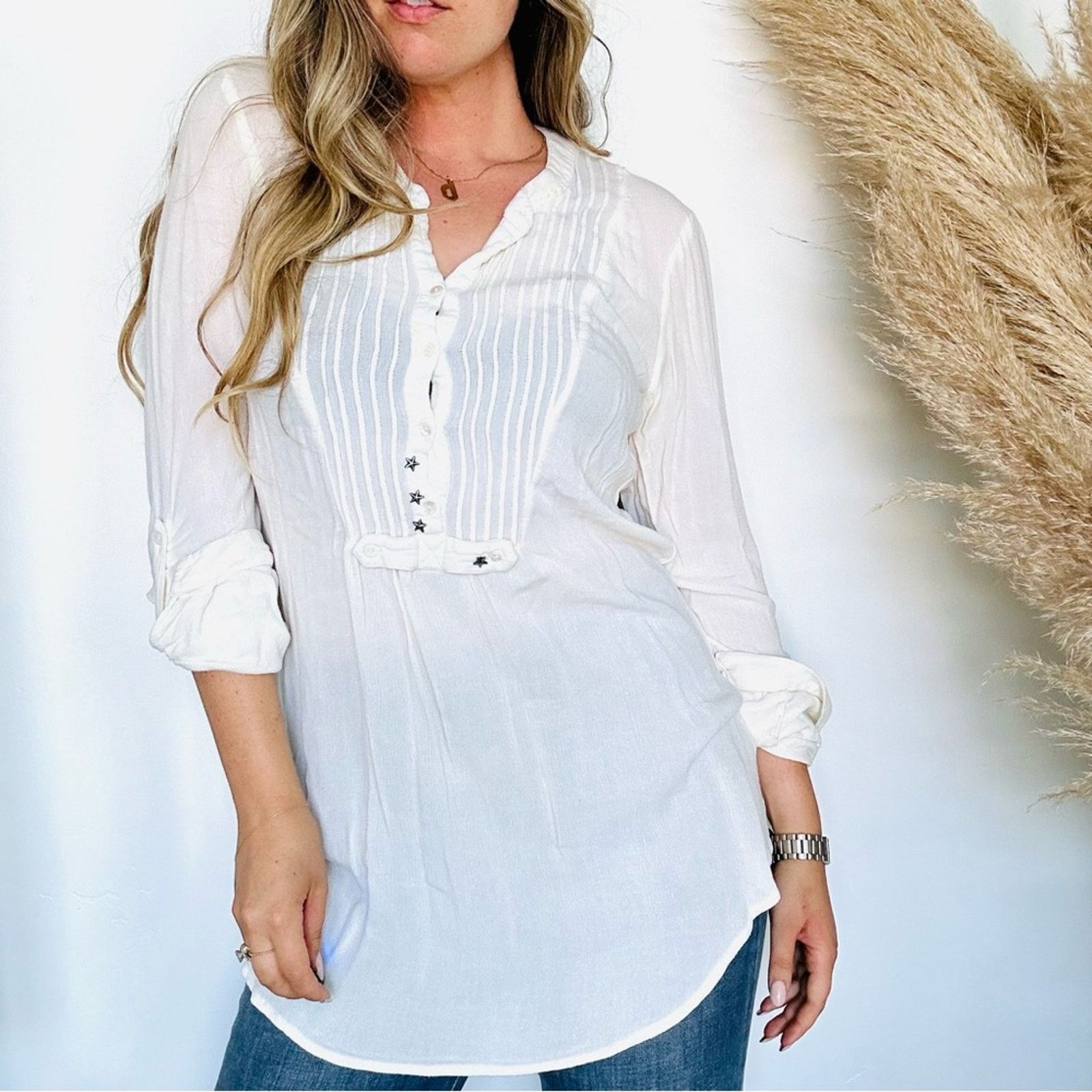 Free People FP FREE PEOPLE White Button Long Raw Hem Blouse Shirt Top Size L / US 10 / IT 46 - 4 Thumbnail