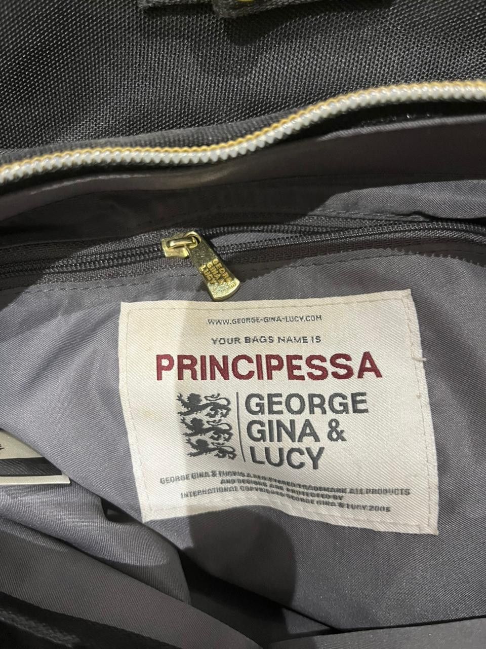 George Gina & Lucy George Gina & Lucy × Streetwear × Vintage Size ONE SIZE - 3 Thumbnail
