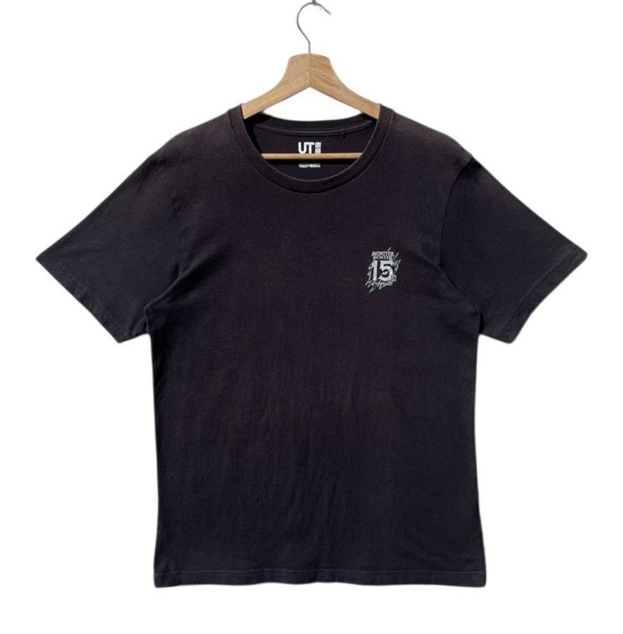 Uniqlo RARE🔥 Capcom Dragon Monster Hunter Size US L / EU 52-54 / 3 - 2 Thumbnail