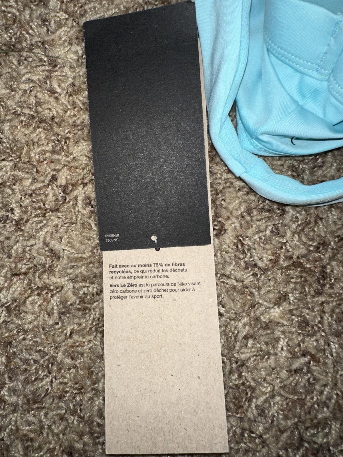 Nike Nike Women’s Reversible Sneakerkini Top Size ONE SIZE - 12 Thumbnail