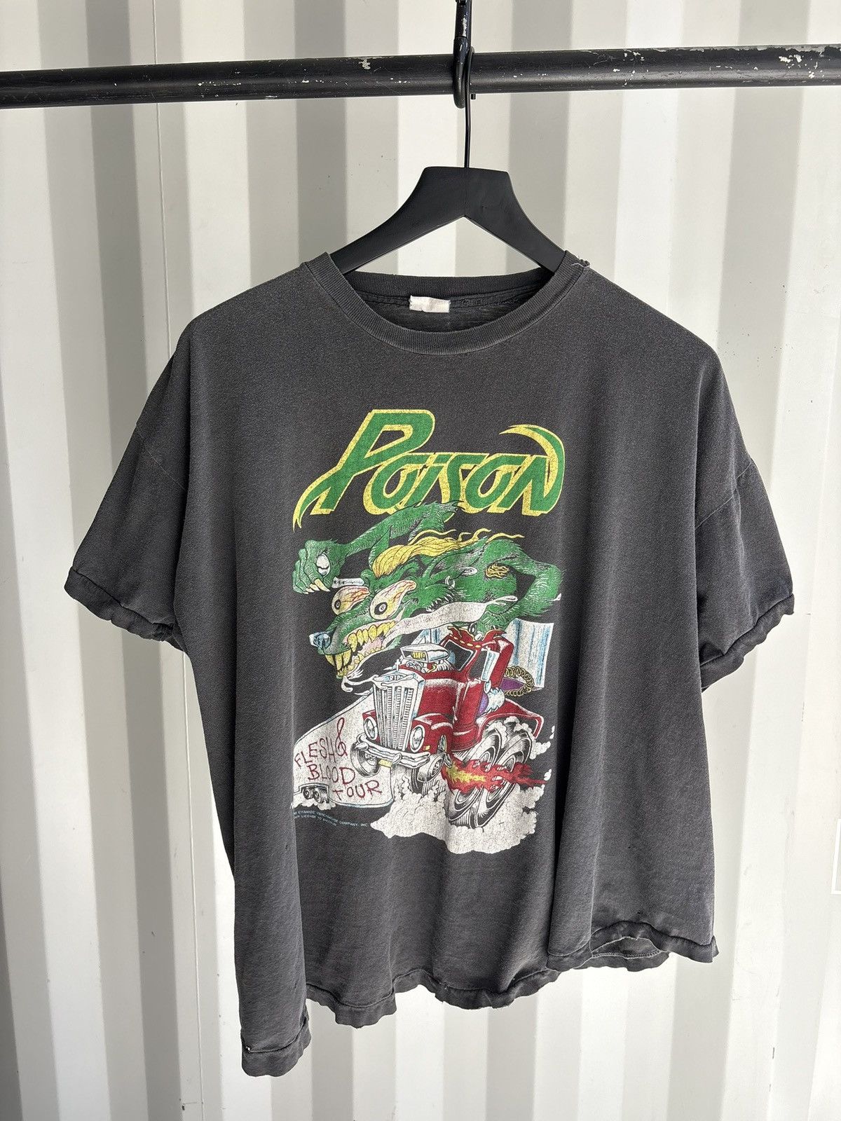 Band Tees Vintage Poison Band Shirt Faded Distressed Grunge Size US L / EU 52-54 / 3 - 1 Thumbnail