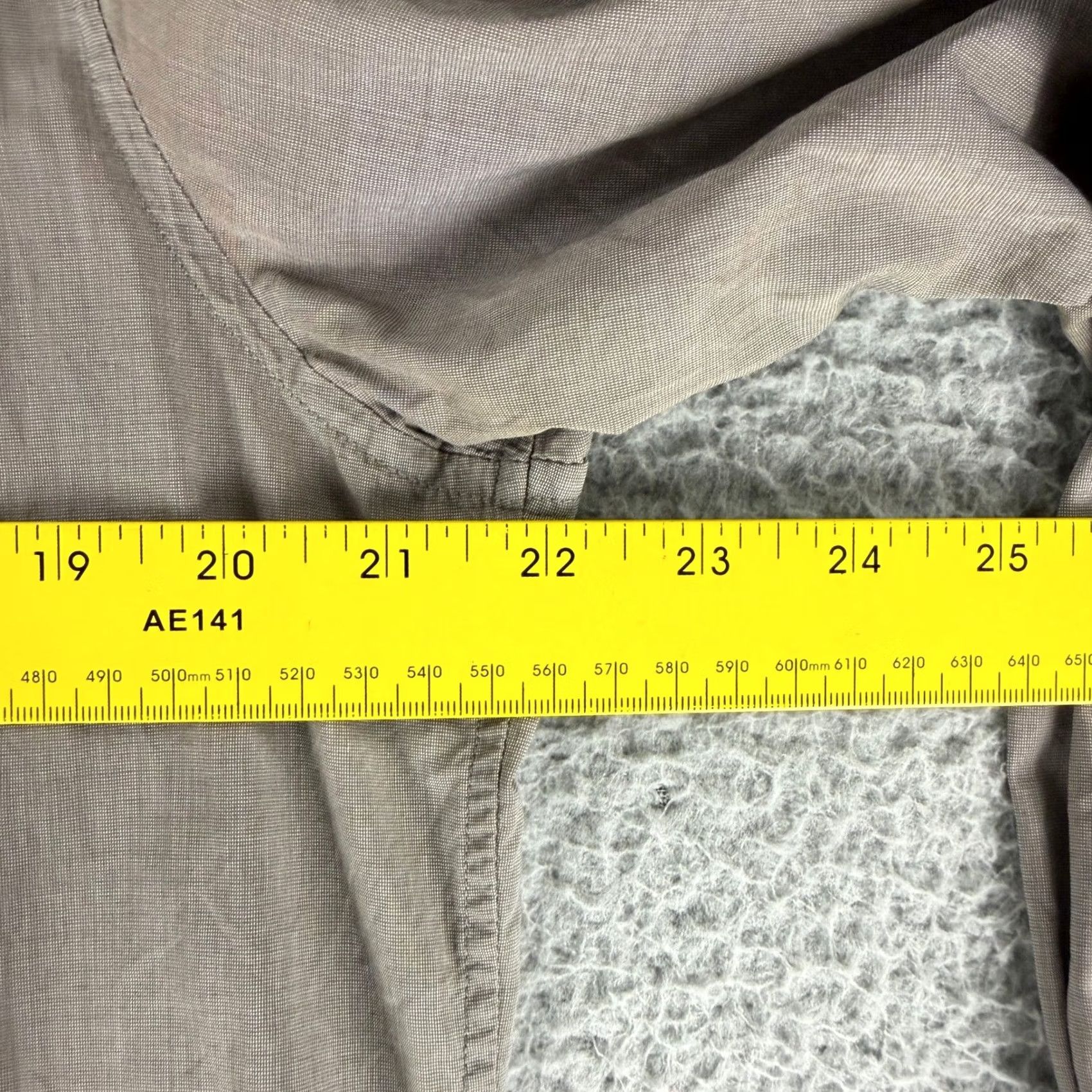 John Varvatos VINTAGE John Varvatos Button-Down Shirt Mens L Brown Cotton Long Sleeve Roll Tab Pocket Size US L / EU 52-54 / 3 - 4 Thumbnail