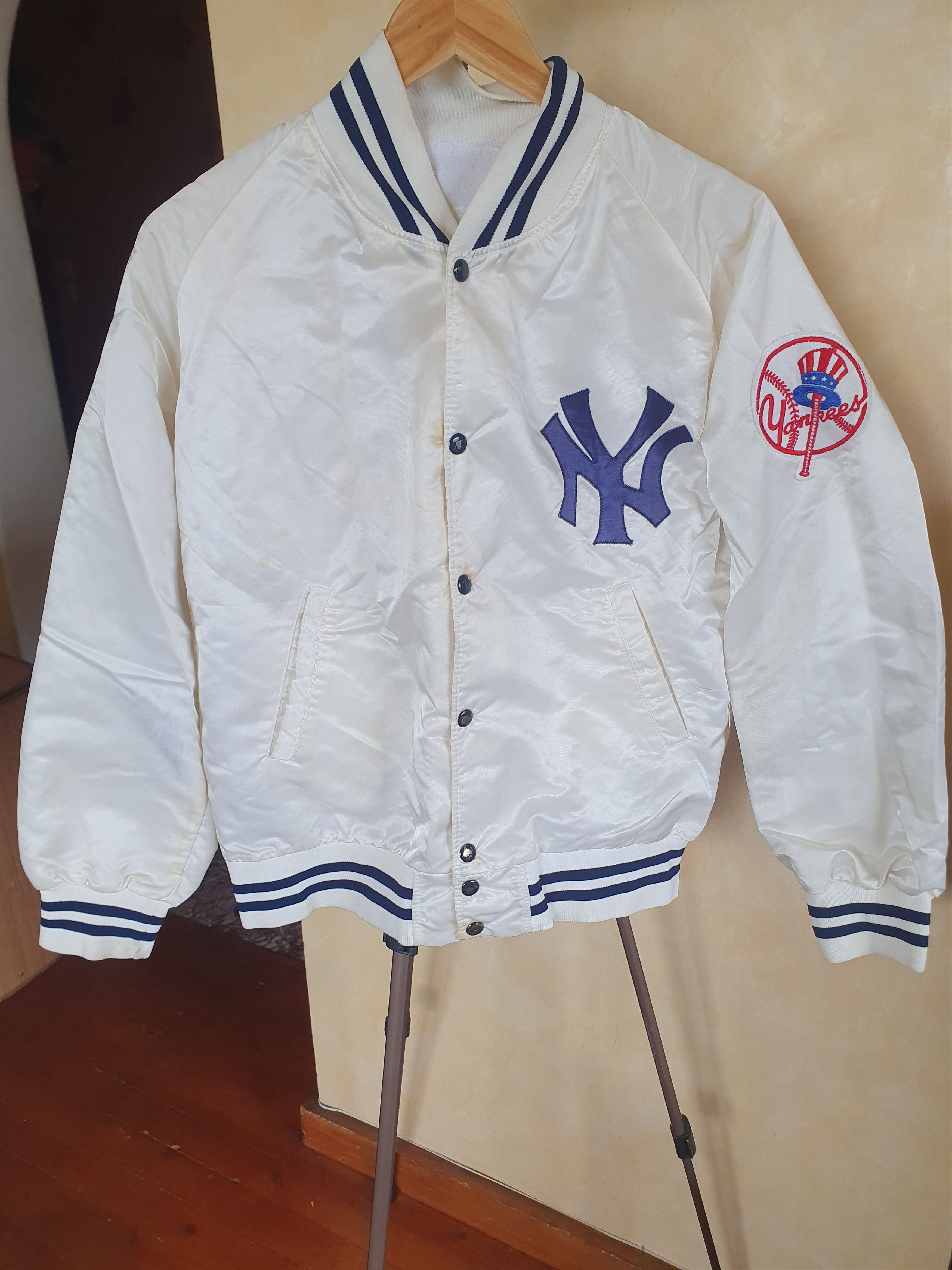 Vintage New York Yankees Vintage Satin Bomber Jacket sz L Size US L / EU 52-54 / 3 - 2 Thumbnail