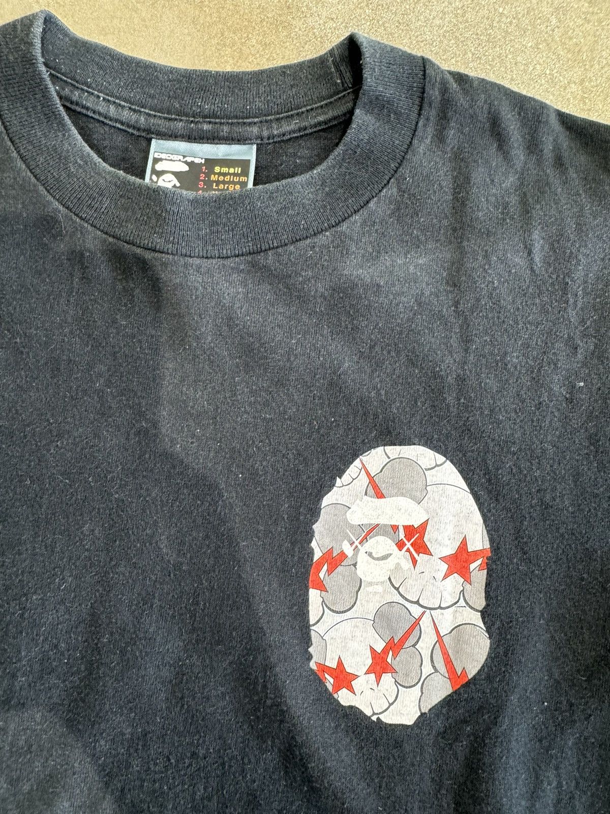 Bape × Kaws Bape x Kaws T-Shirt Size US S / EU 44-46 / 1 - 3 Thumbnail