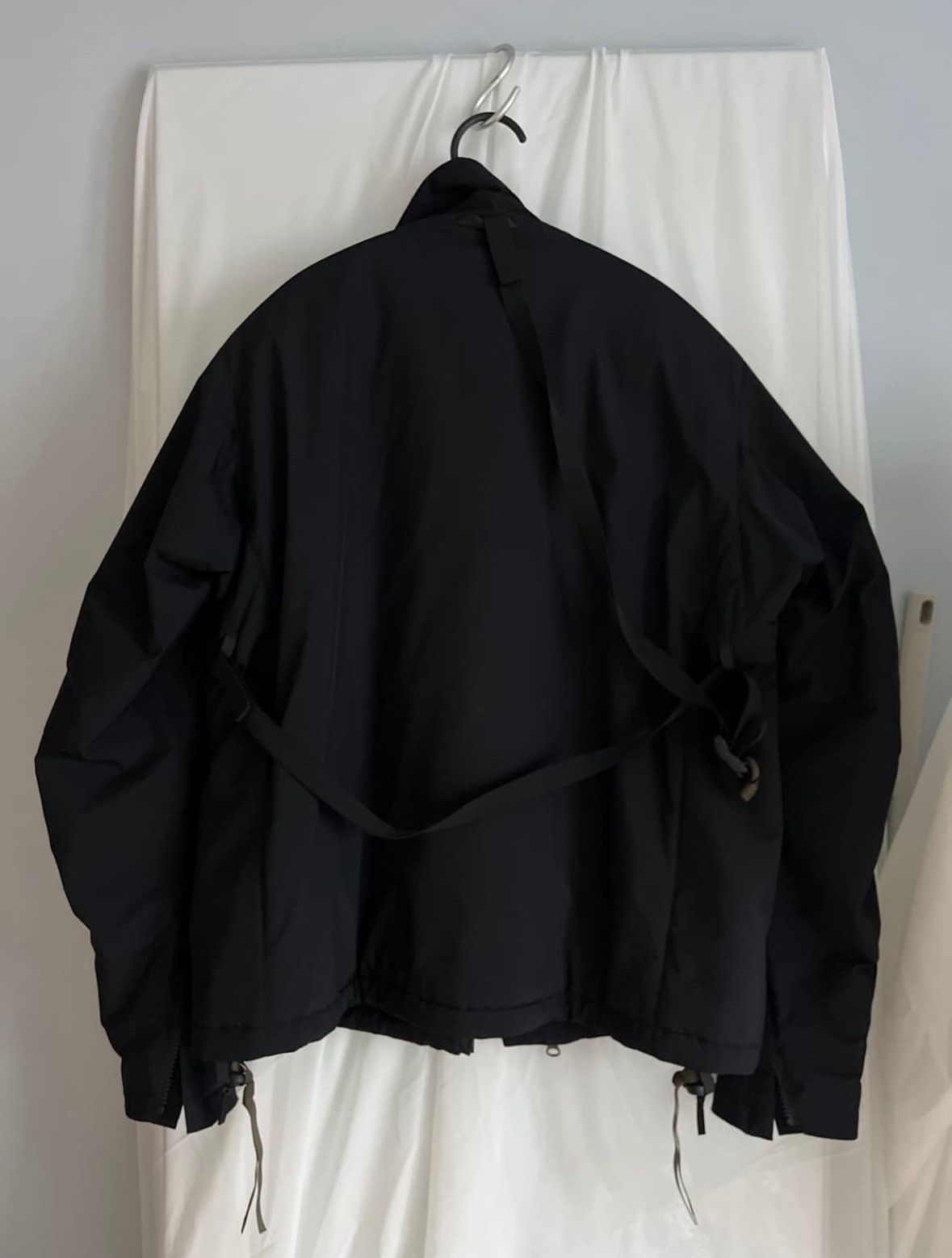 Acronym Acronym j68-pl Size US M / EU 48-50 / 2 - 4 Thumbnail