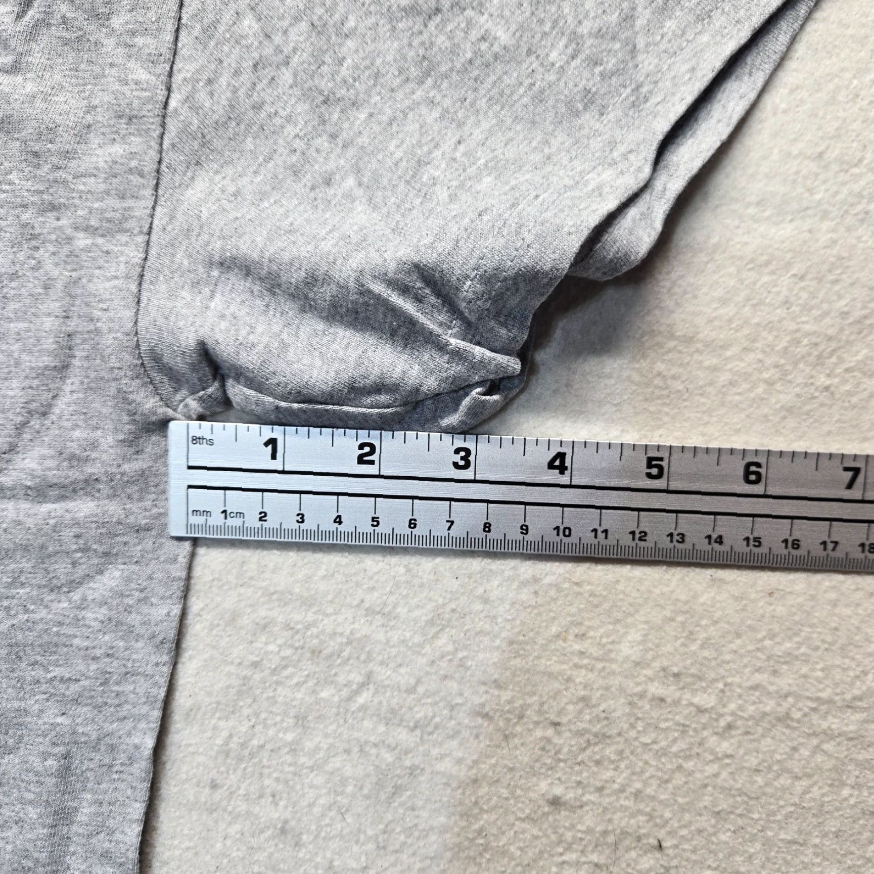 Gildan Gildan Shirt Basic T-Shirt Solid Snow Man Christmas Holiday Gray M Mens Size M / US 6-8 / IT 42-44 - 5 Thumbnail