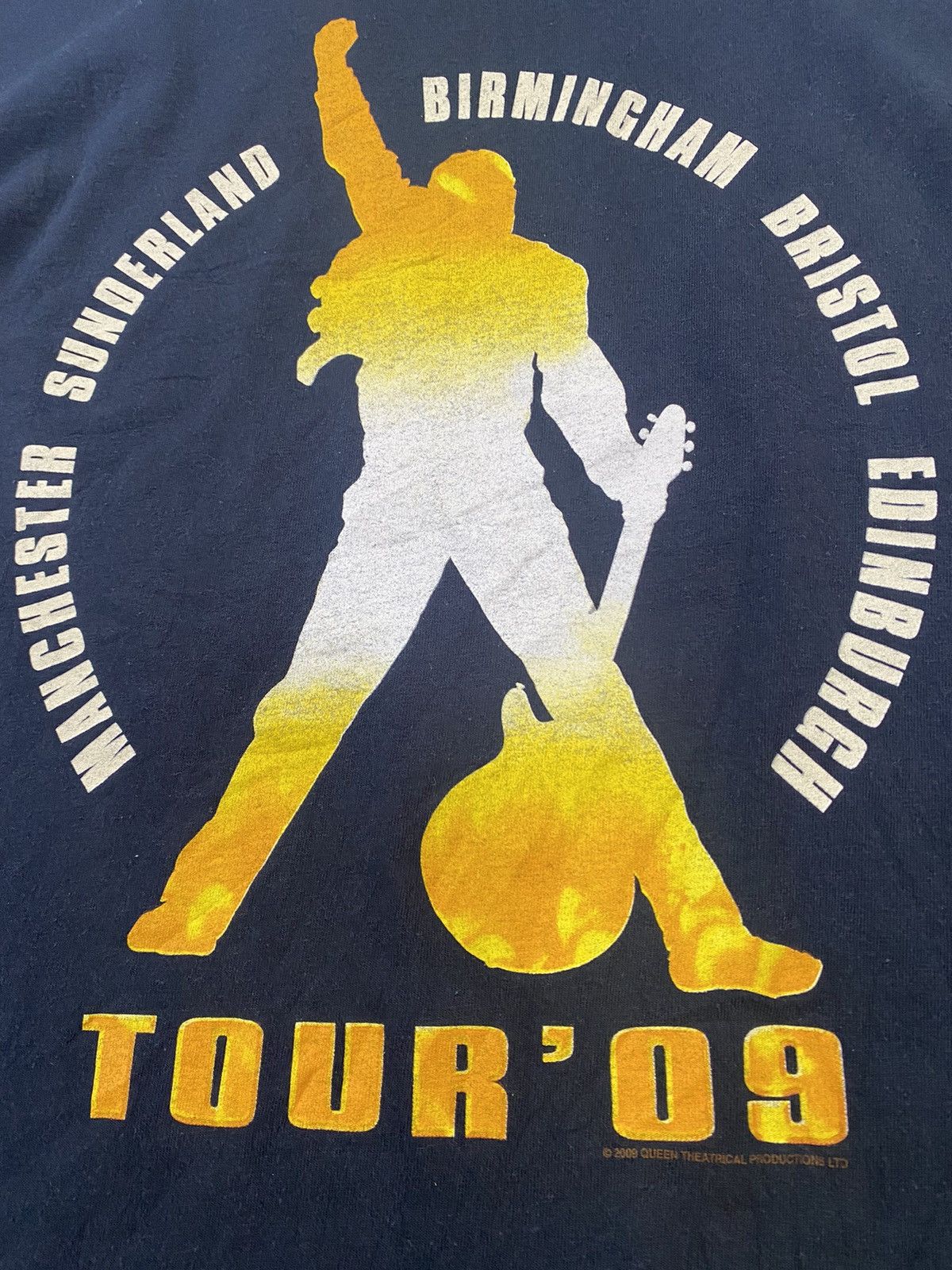 Band Tees 💥VINTAGE QUEEN band Bohemian Rhapsody / Freddie Mercury tee Size US M / EU 48-50 / 2 - 5 Thumbnail