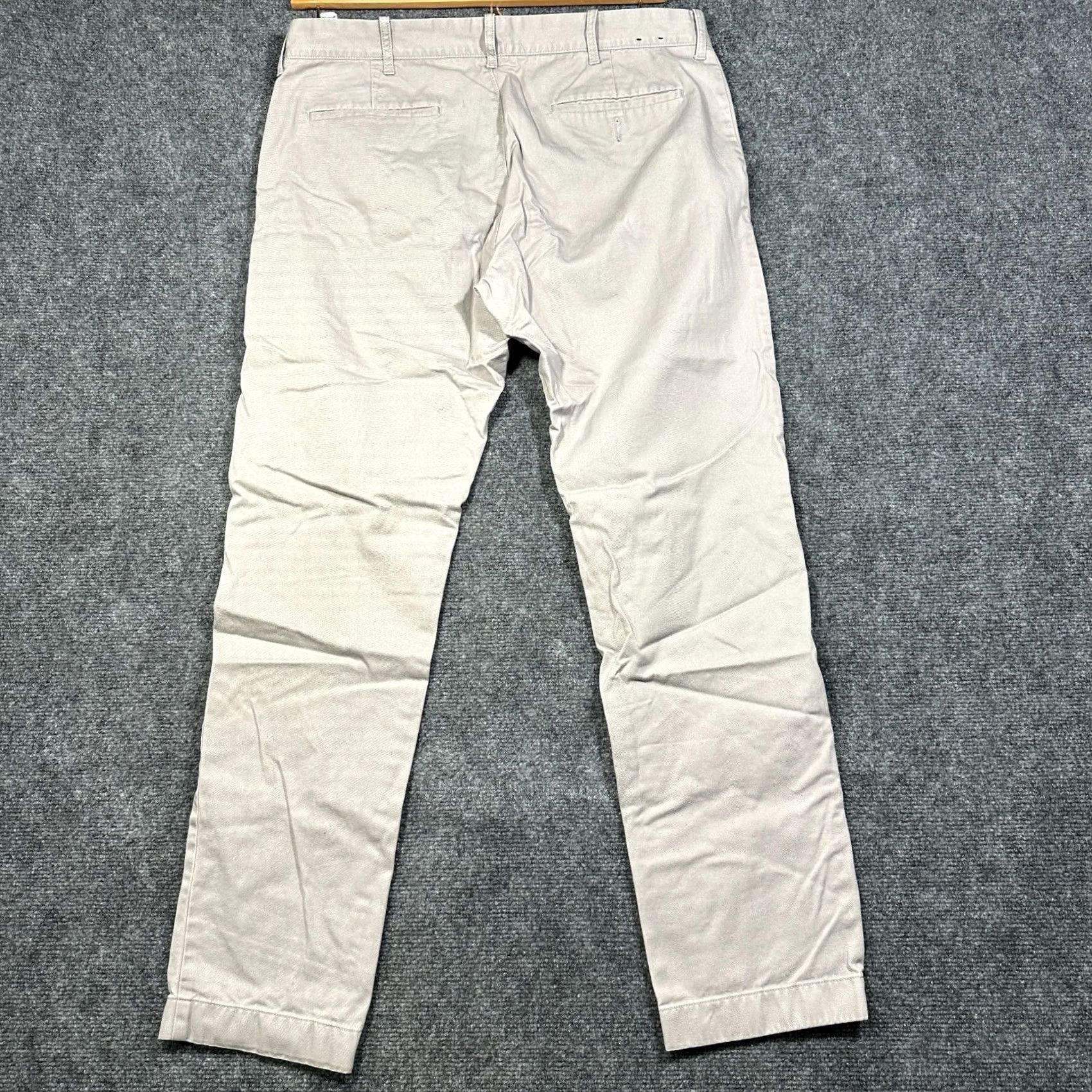 J.Crew J.CREW Pants Mens 34 Cotton Chino Beige Flat Front Pockets Straight Leg Classic Modern Women? No, Mens Size US 34 / EU 50 - 6 Thumbnail