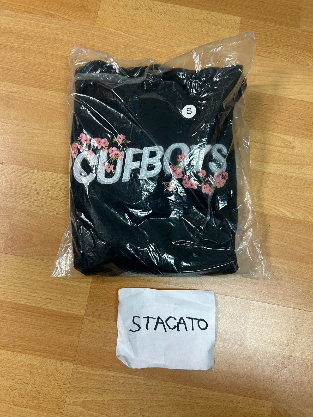 Rap Tees × Vintage CUFBOYS Cherry Blossom Hoodie Black Size US S / EU 44-46 / 1 - 2 Thumbnail