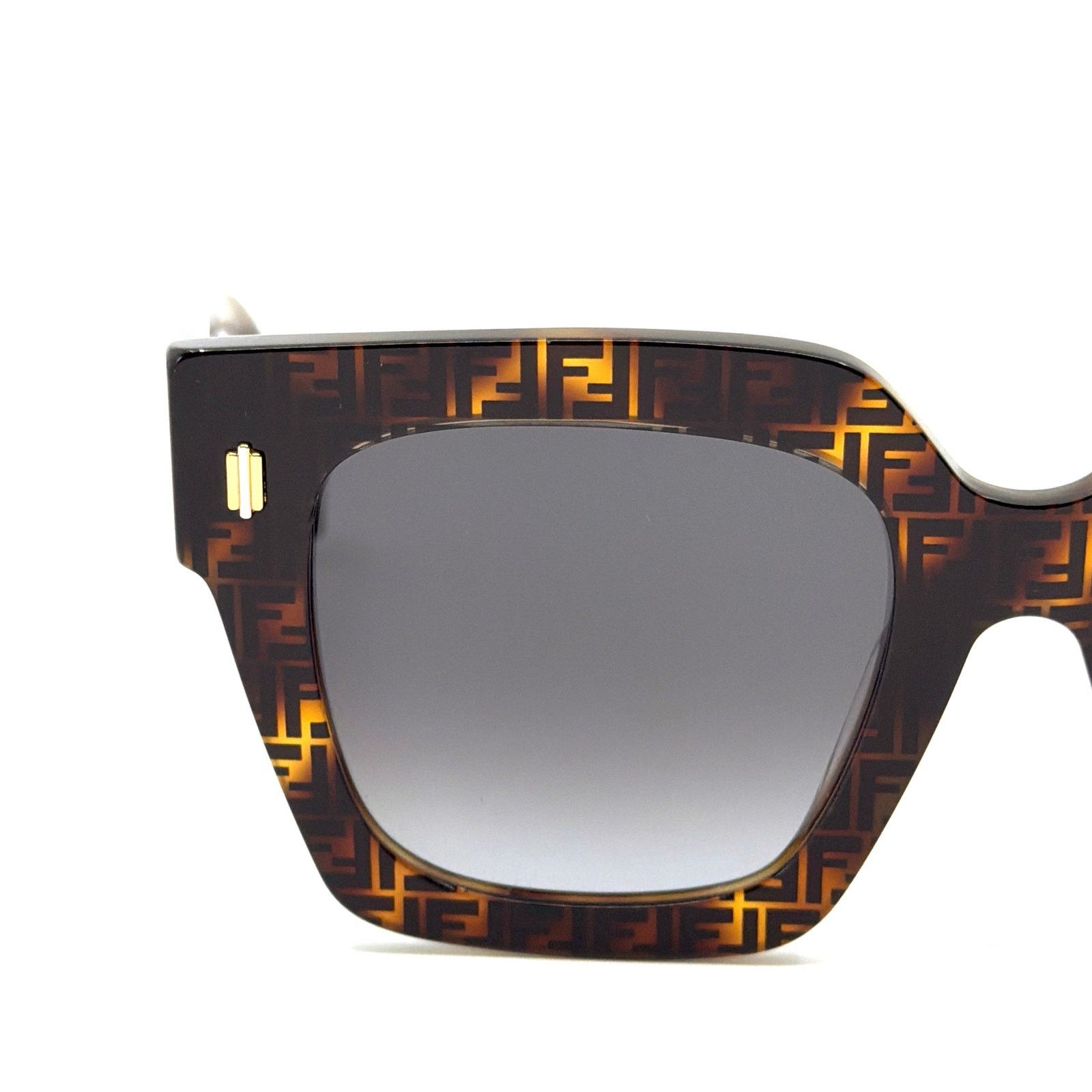 Fendi New!!! FENDI Sunglasses FE40101F 55B Authentic Size ONE SIZE - 4 Thumbnail