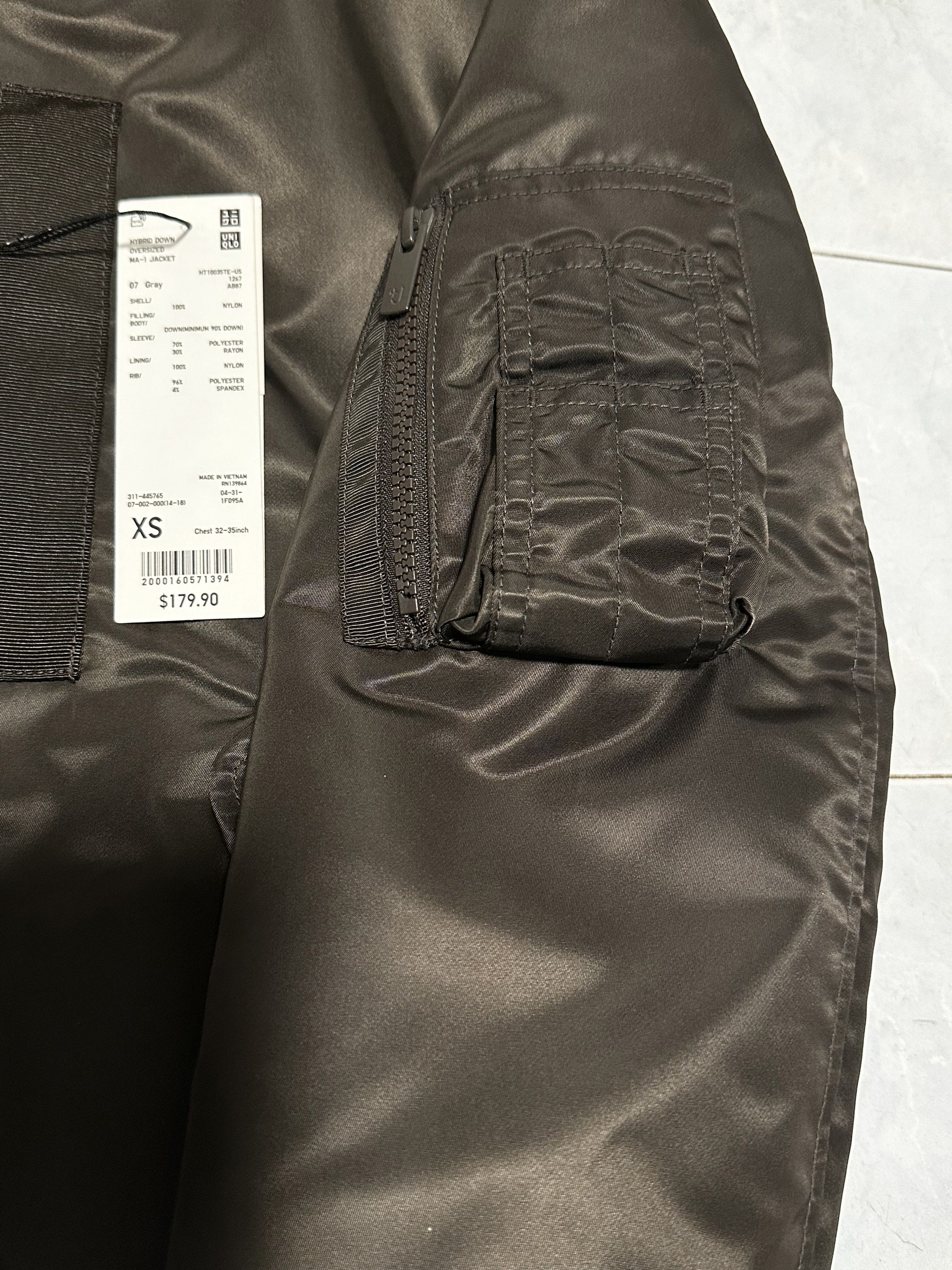 Jil Sander × Uniqlo +J oversized hybrid down M-A1 bomber Size US XS / EU 42 / 0 - 6 Thumbnail