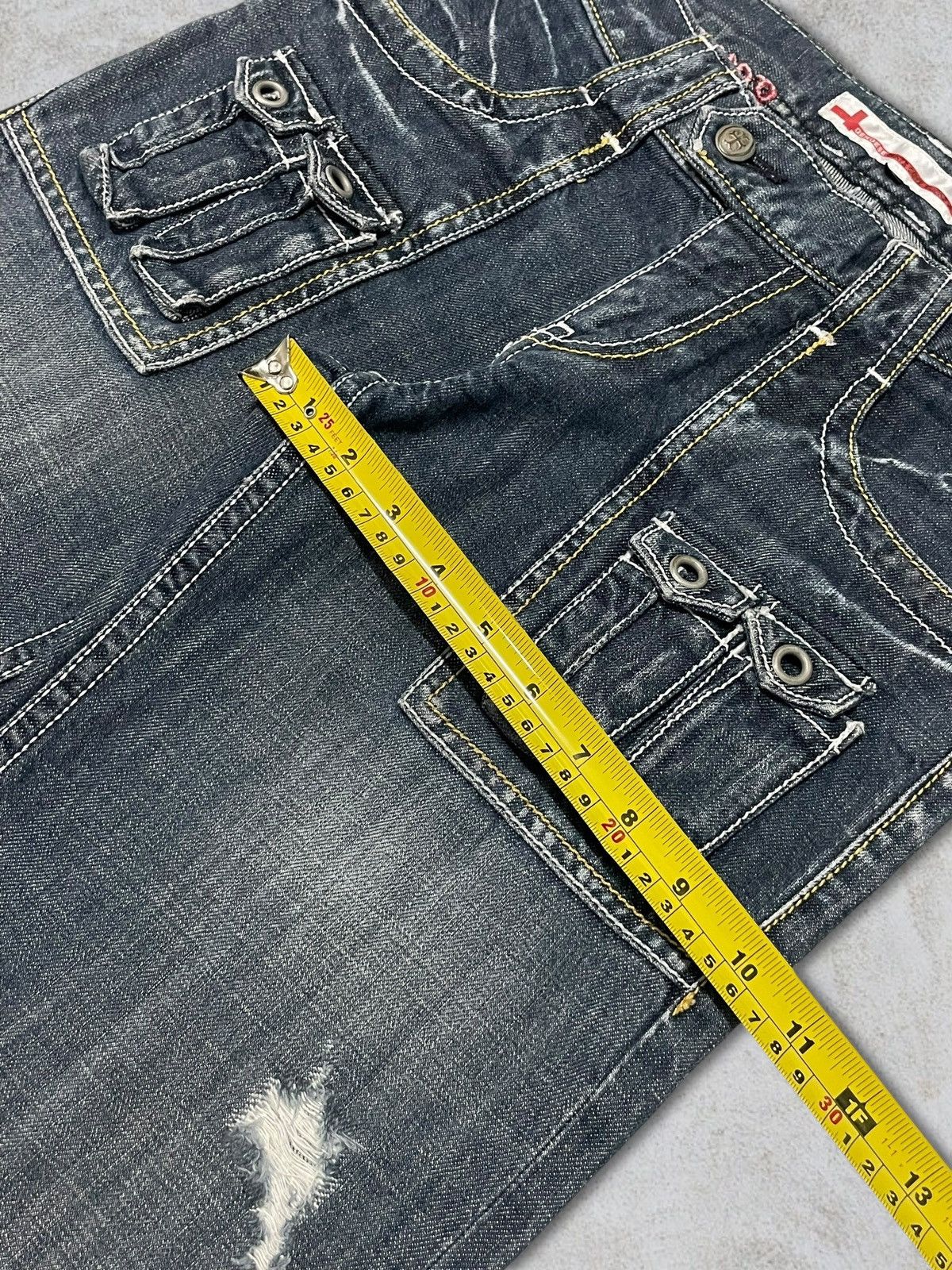 If Six Was Nine Vintage Genoese Tactical Embroidery Cross Logo Ripped Jeans Size 30" / US 8 / IT 44 - 16 Thumbnail
