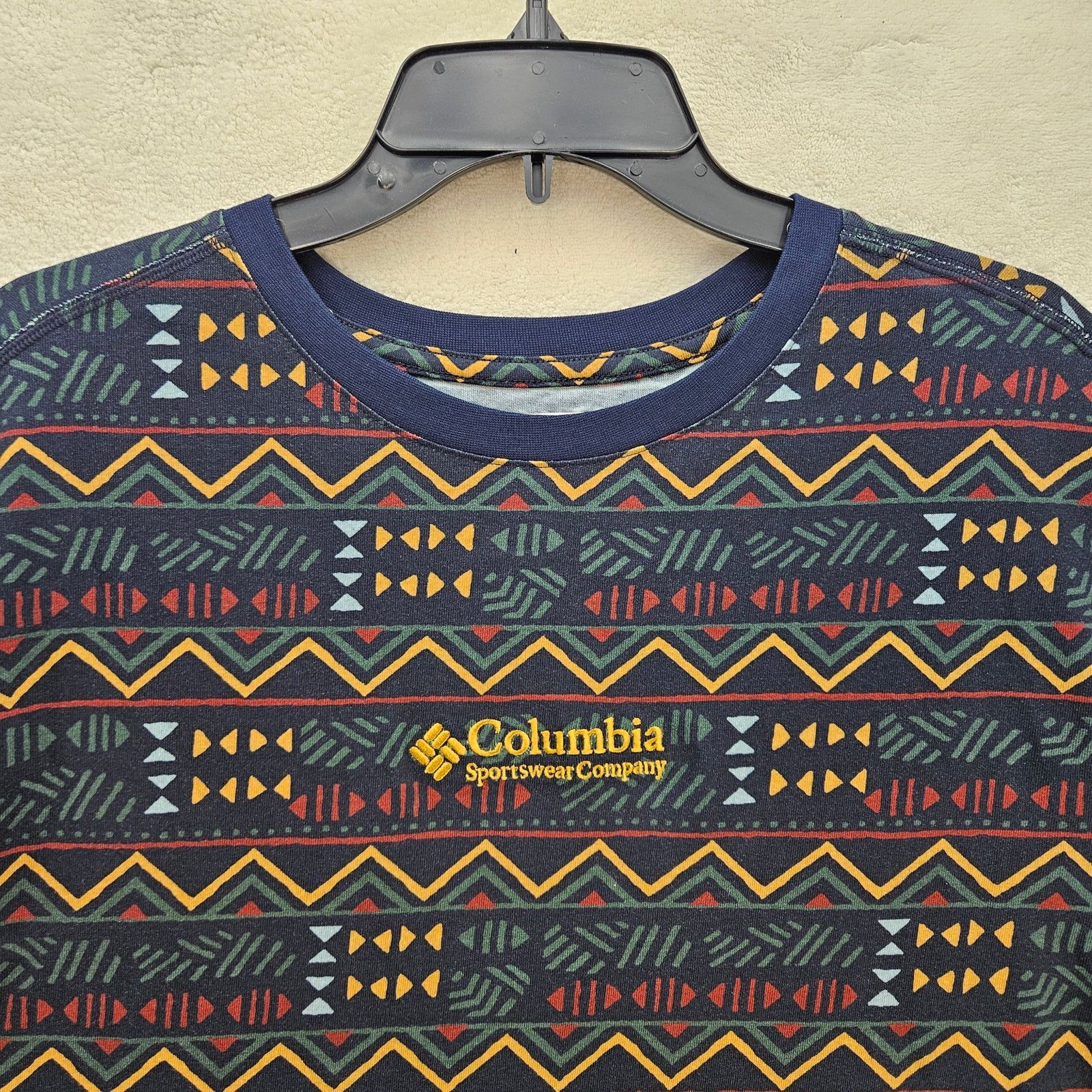 Columbia COLUMBIA MEN'S MEDIUM AZTEC TRIBAL PRINT NAVY BLUE TSHIRT Size US M / EU 48-50 / 2 - 2 Thumbnail