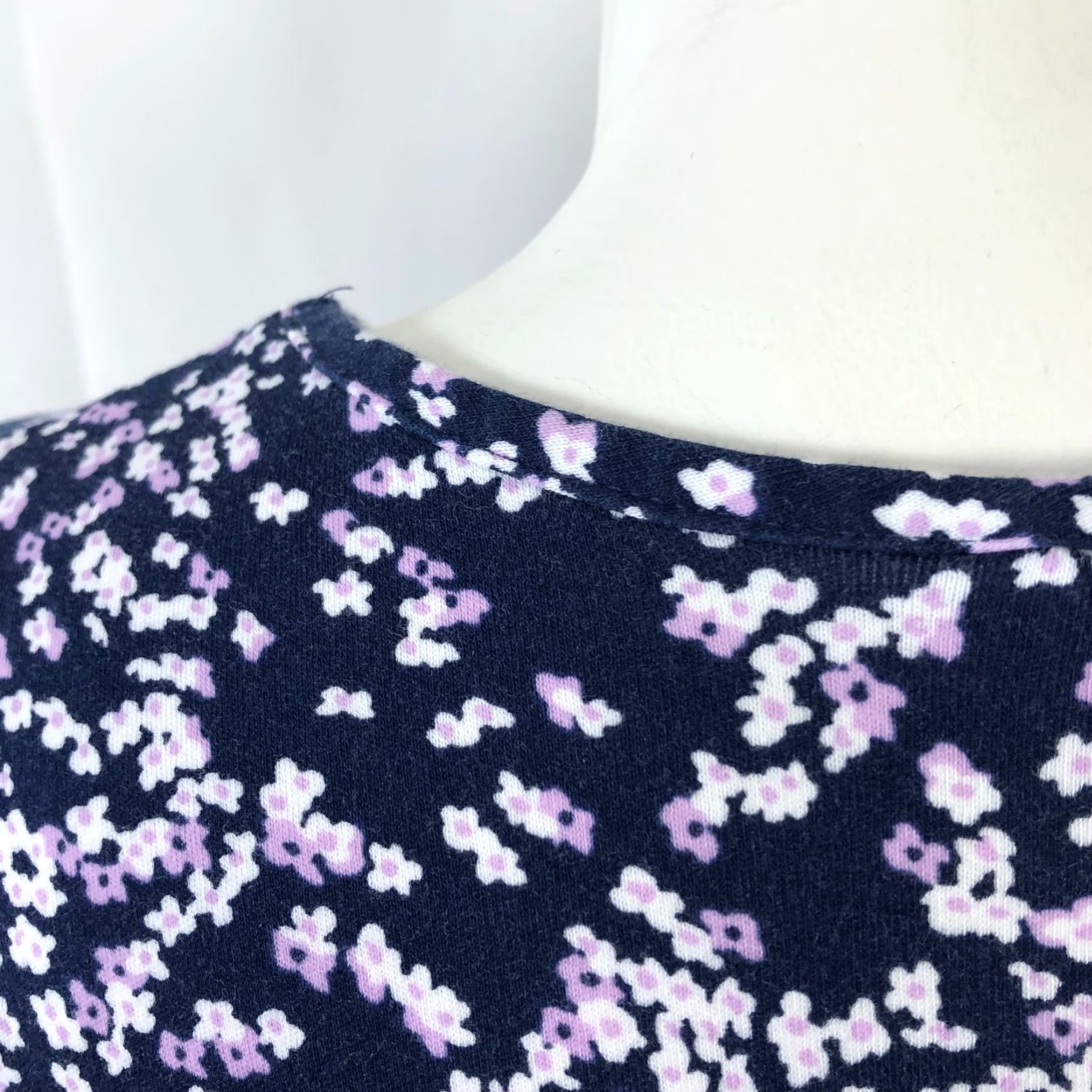 Lands' End Lands' End Dress 10-12 Cotton Midi Below Knee Purple All Over Print Womens Midi Dress Short Sleeve Scoop Neck Casual Brand Lands' End Vintage: No Size L / US 10 / IT 46 - 3 Thumbnail