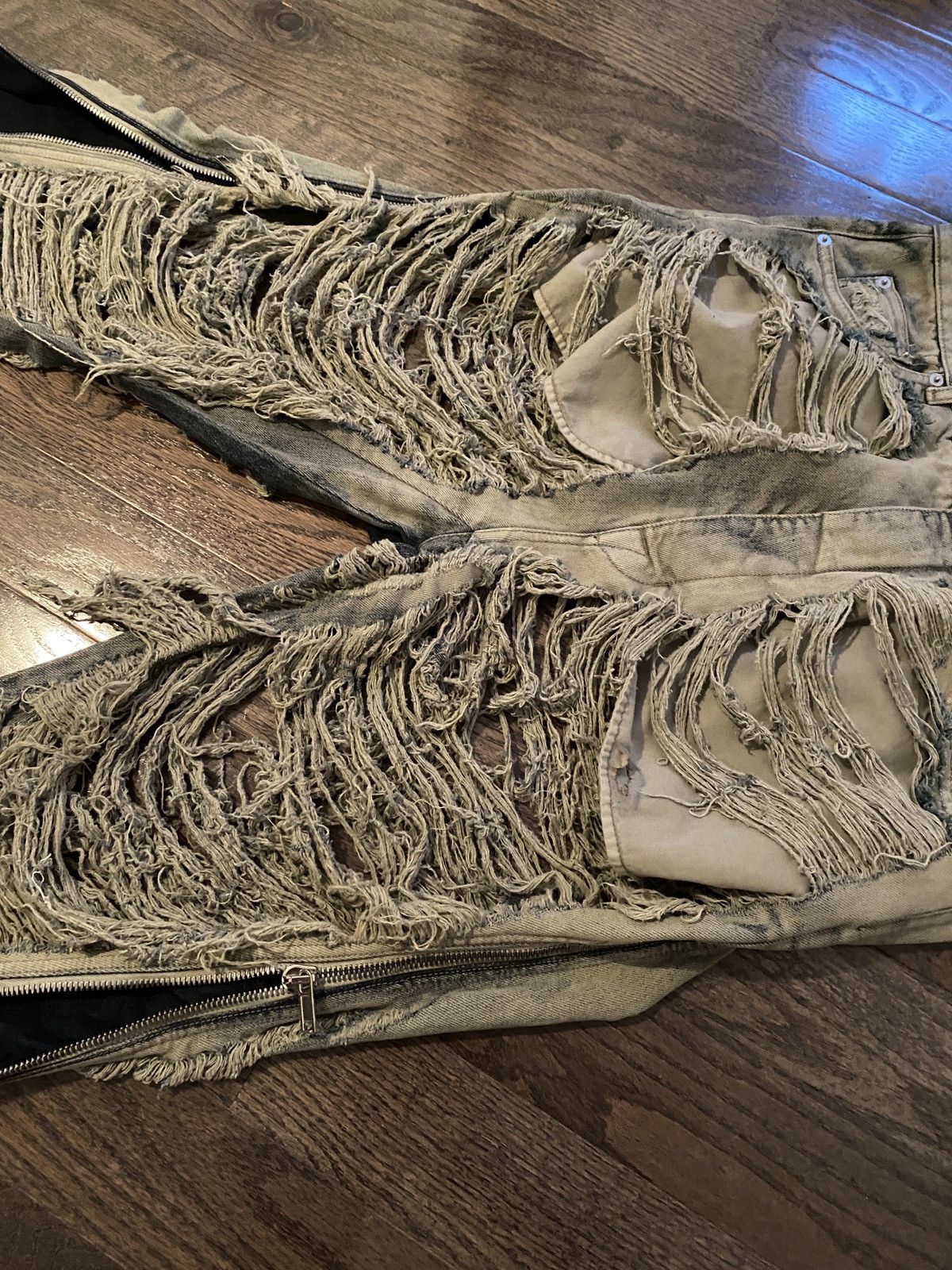 Rick Owens FW23 LUXOR RUNWAY BANANA IN 13OZ MINERA SHREDDED DENIM Size US 34 / EU 50 - 8 Thumbnail