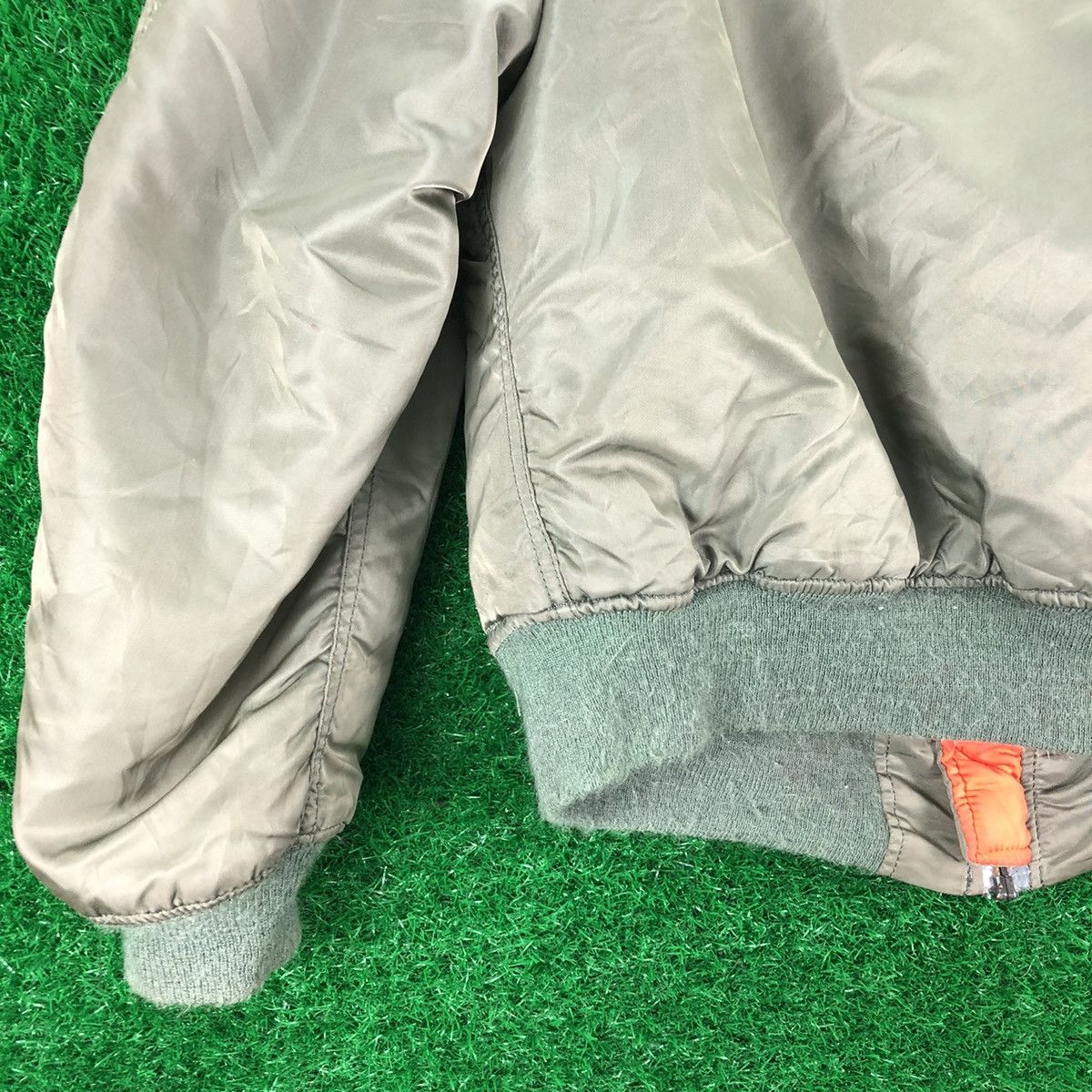 Alpha Industries Vintage 80's Bomber Jacket Reversible by Alpha Industries Size US L / EU 52-54 / 3 - 6 Thumbnail