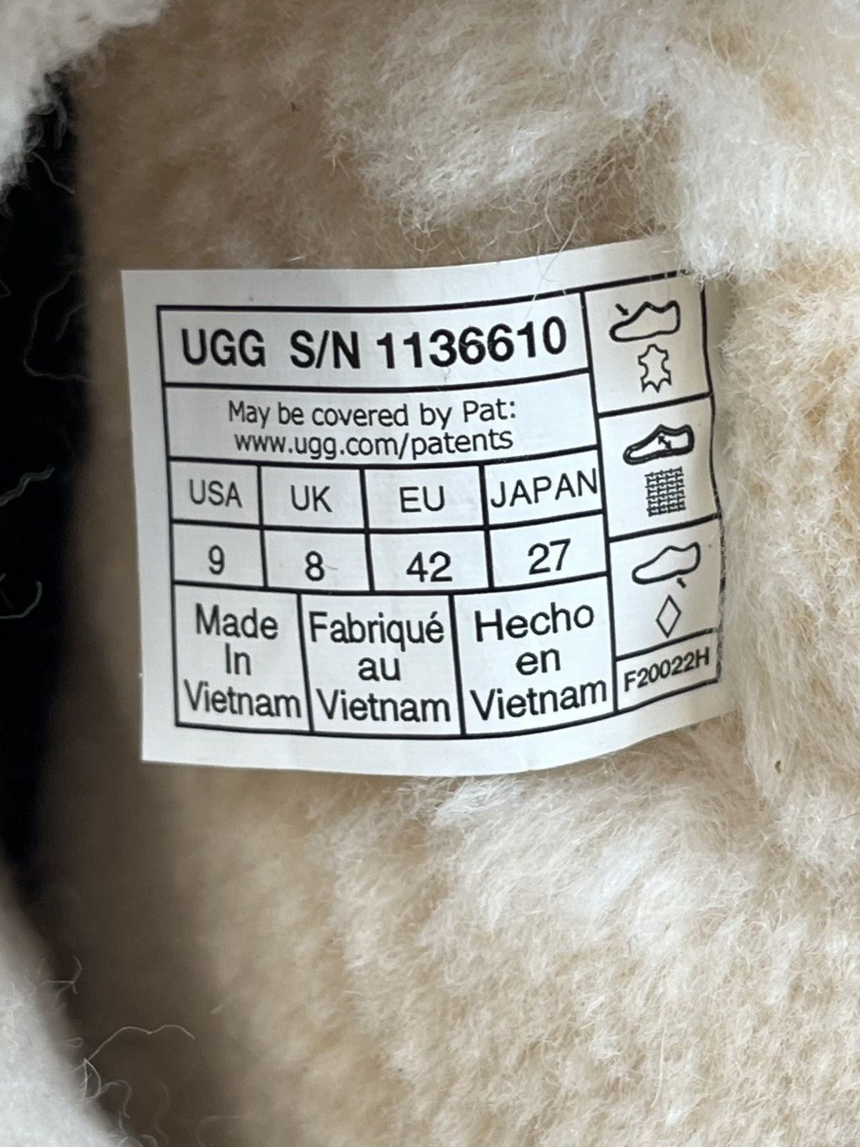 Children of the discordance × Ugg UGG x Children Of The Discordance Classic Short Size US 9 / EU 42 - 8 Thumbnail