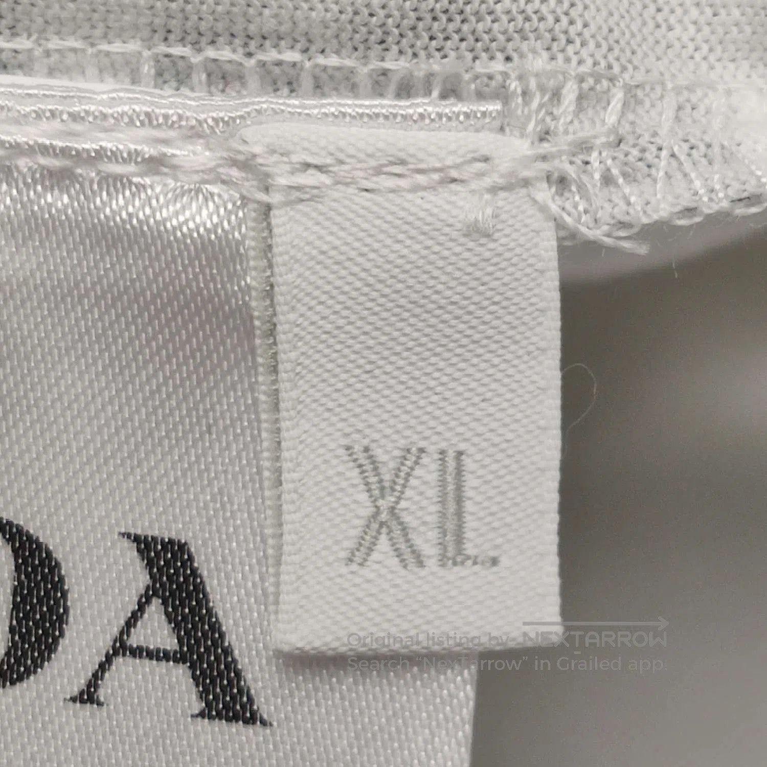 Prada Prada XL Cotton Crew Neck Contrast Print T. Size US XL / EU 56 / 4 - 4 Thumbnail