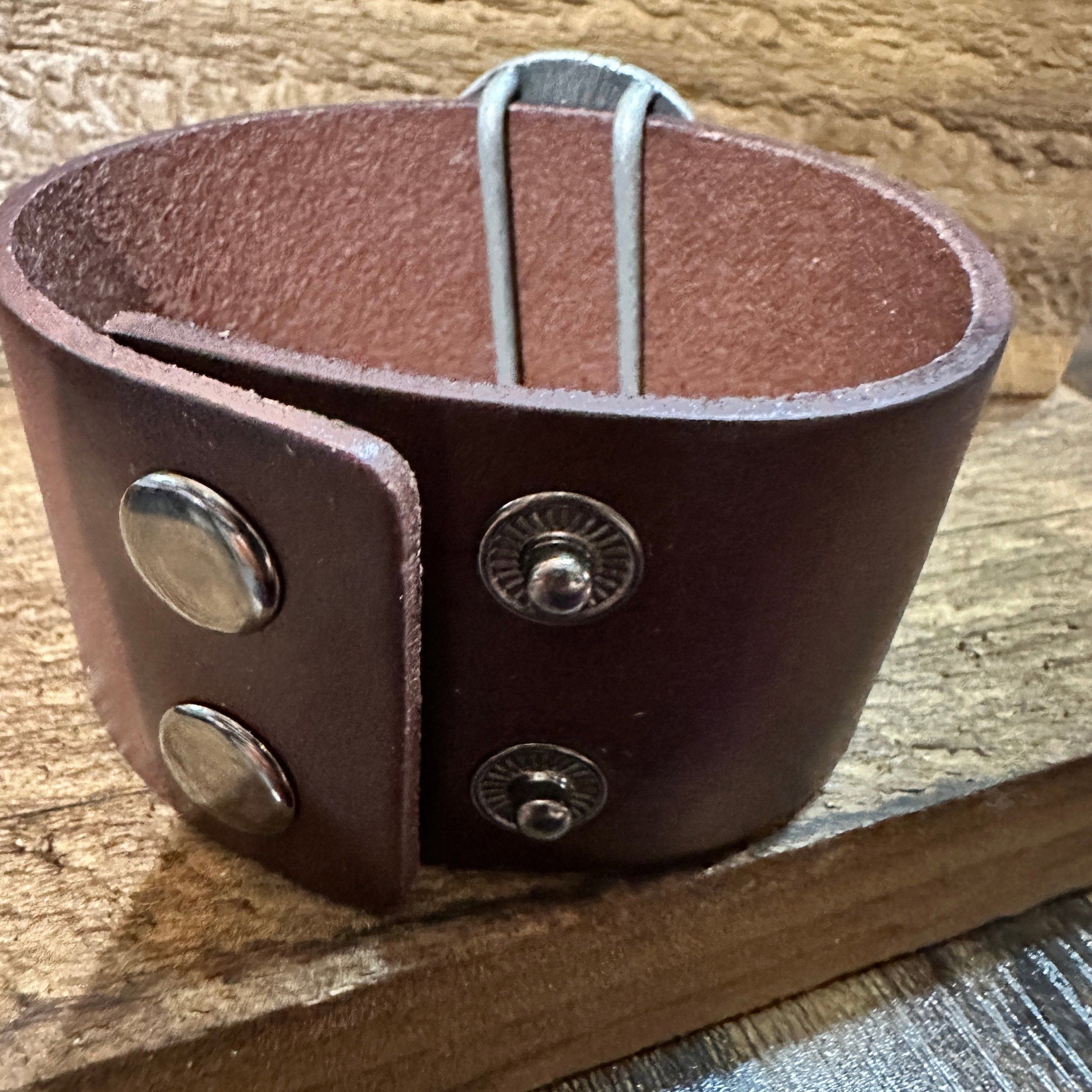 Other Natural Green Stone Dark Brown Leather Cuff Bracelet, Leathe Size ONE SIZE - 6 Thumbnail