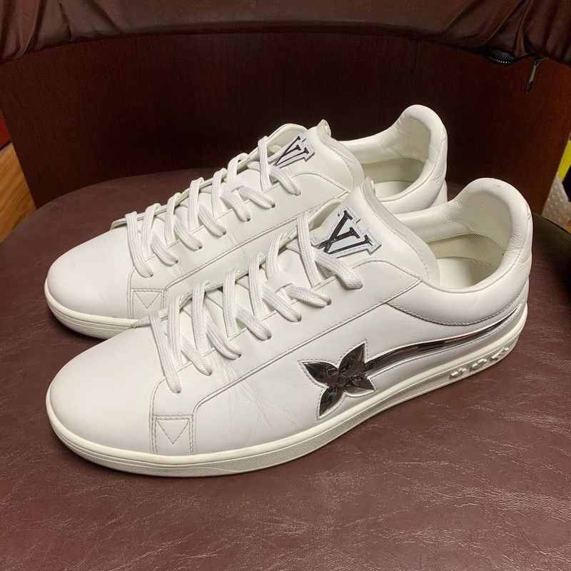 Louis Vuitton Louis Vuitton Luxembourg Low-Top Fashion Sneakers 0079 Size US 8 / EU 41 - 1 Thumbnail