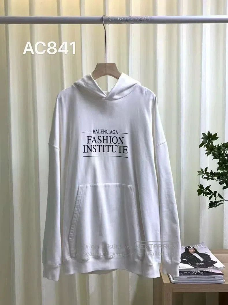 Balenciaga Balenciaga Front and Back Slogan Hoodie Sweatshirt Size US XS / EU 42 / 0 - 1 Thumbnail