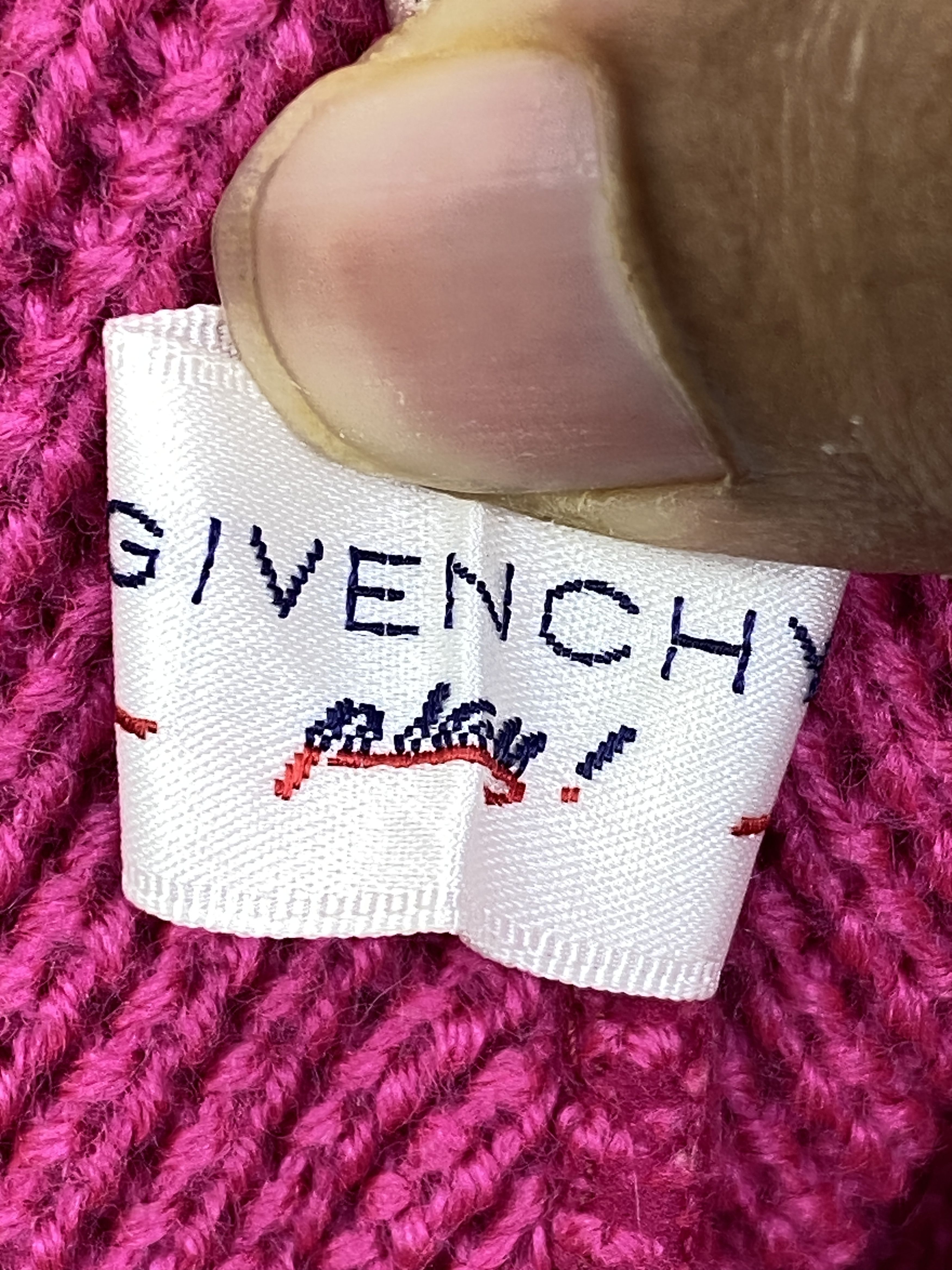 Givenchy Vintage Givenchy Beanie / Snow Hat / Winter Cap BA0073 Size ONE SIZE - 12 Thumbnail