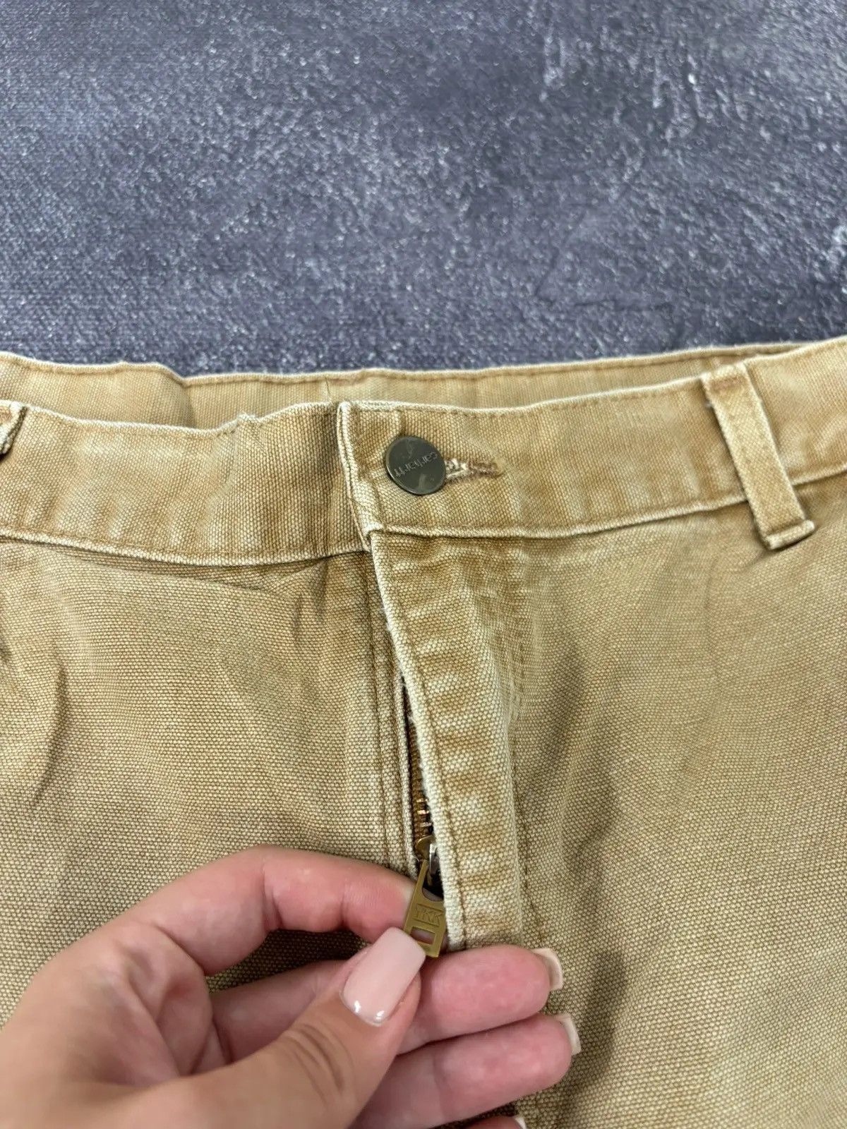 Carhartt × Vintage Vintage Carhartt Faded Hype Denim Baggy Shorts Jorts Size US 38 / EU 54 - 9 Thumbnail