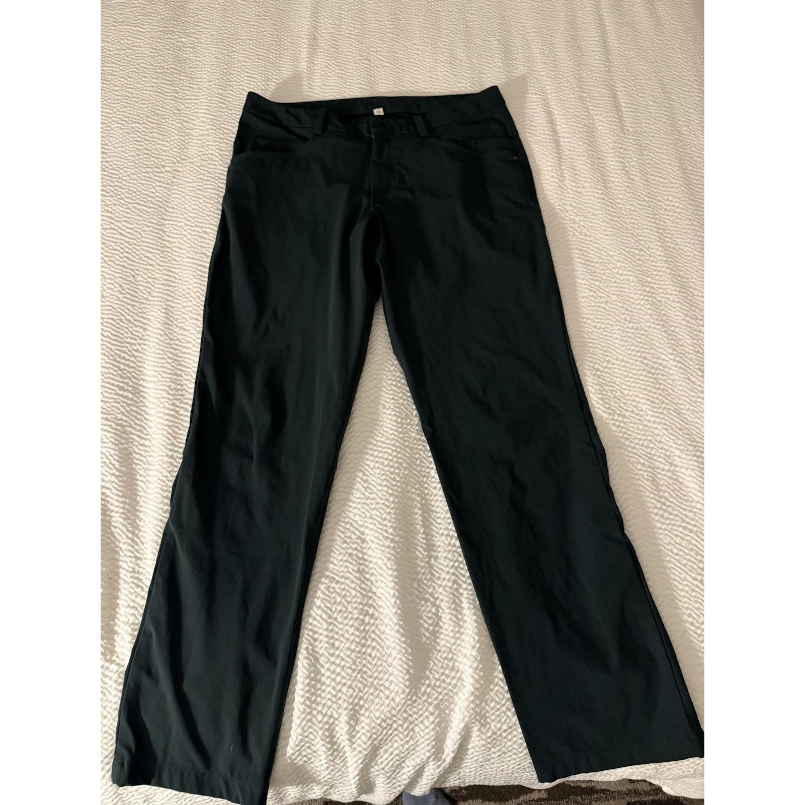Lululemon Lululemon ABC Pants 36 X 32 Dark Green Canvas Office Work Size US 36 / EU 52 - 1 Thumbnail