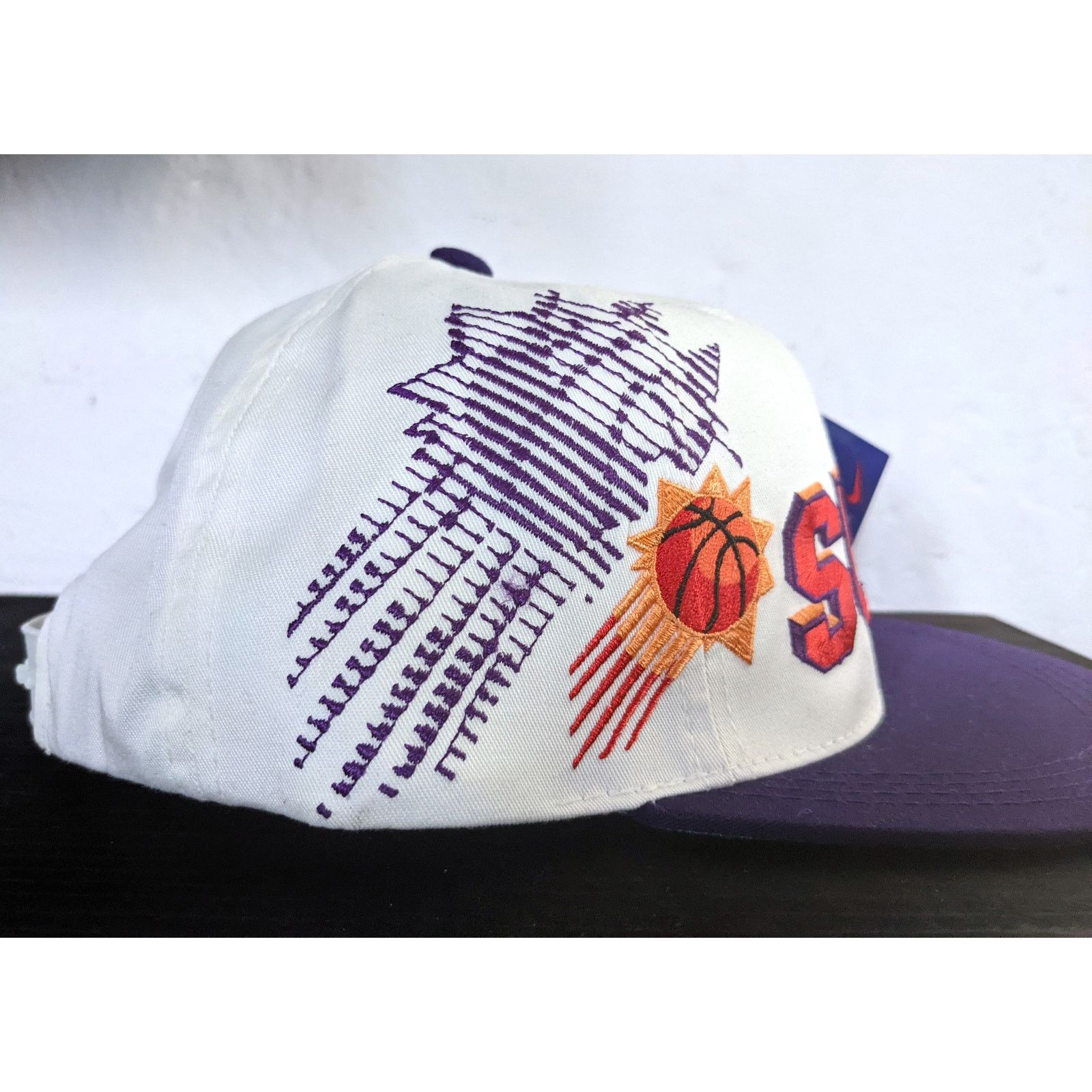 NBA × Sports Specialties NEW Phoenix Suns NASH 1996 SHADOW SS snapback Yth NBA vtg Size ONE SIZE - 9 Thumbnail