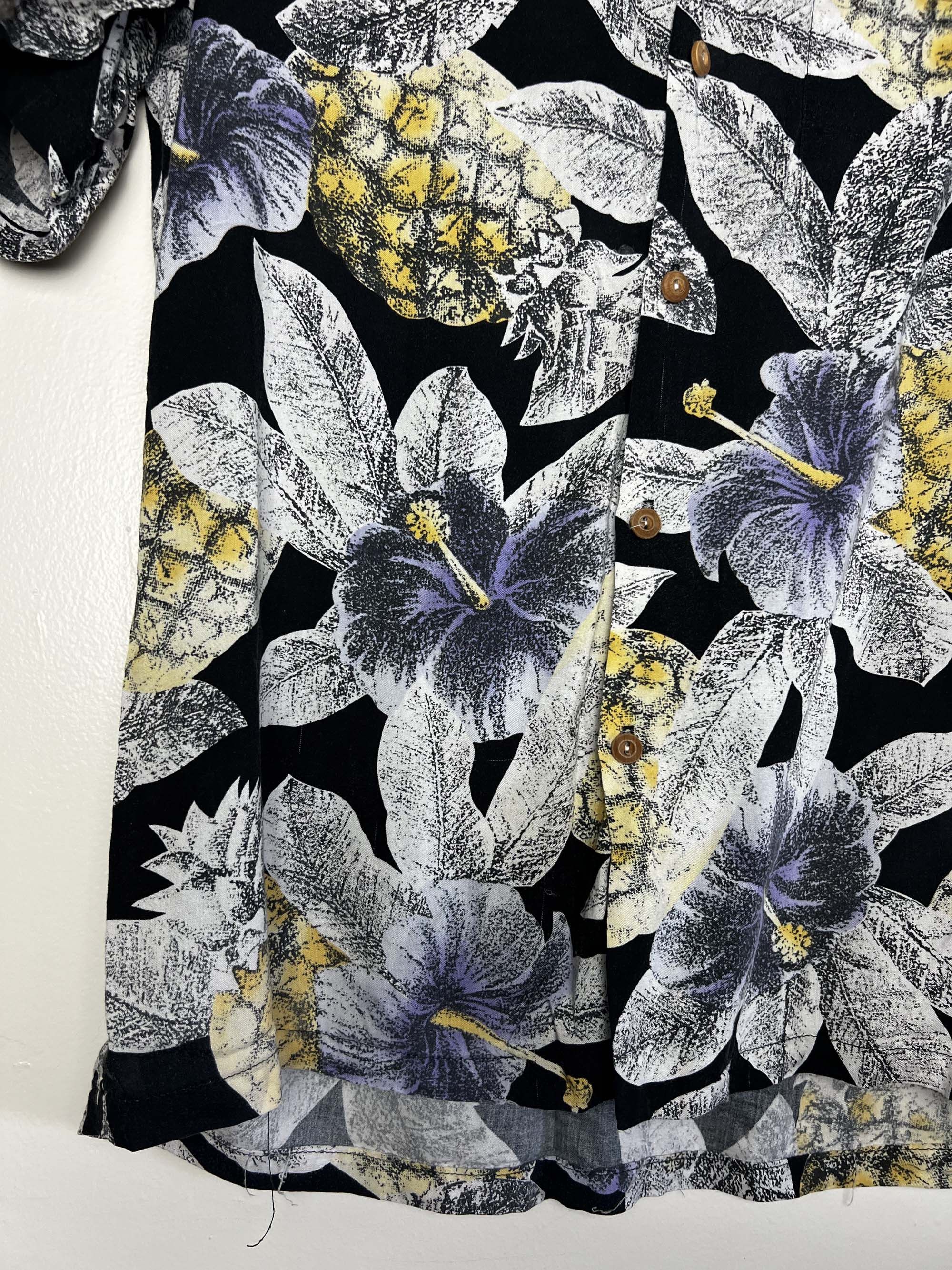 Paradise Found 1980's Paradise Found Hibiscus Pineapple Shirt -Magnum P.I. Size US L / EU 52-54 / 3 - 9 Thumbnail
