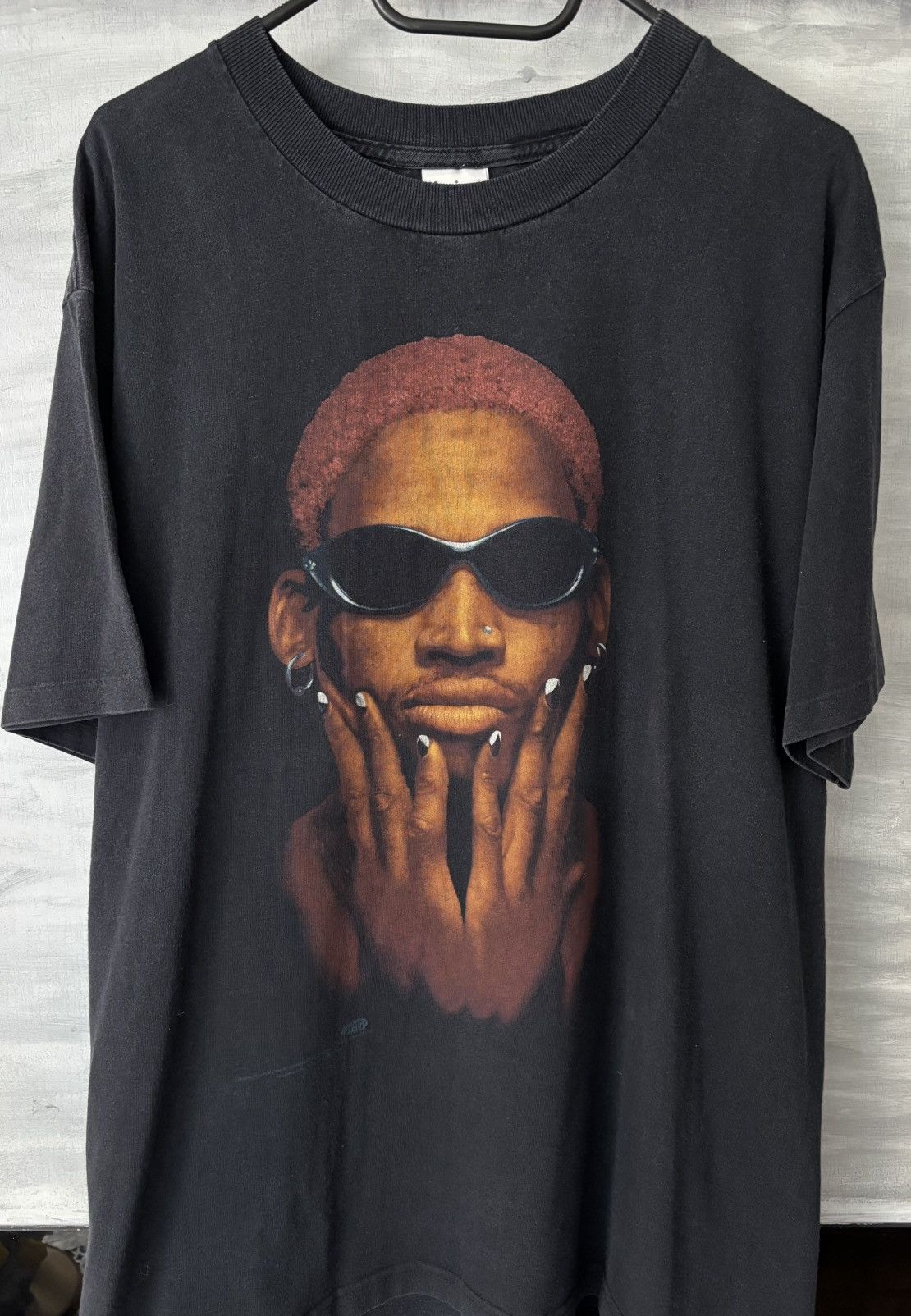 トップス 90s Dennis Rodman Not Of This World rare Vintage Dennis Rodman NOT OF THIS WORLD Rap Tee Hip hop