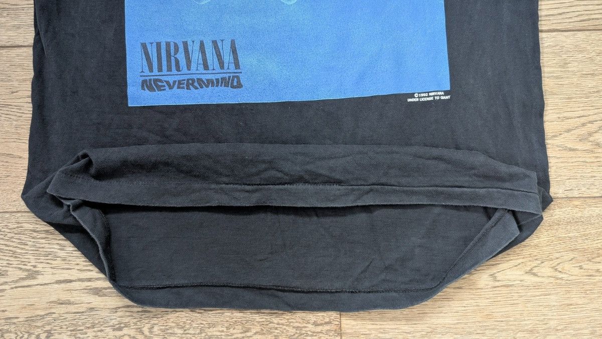 Nirvana Nirvana Nervermind band tshirt Size US XL / EU 56 / 4 - 3 Thumbnail