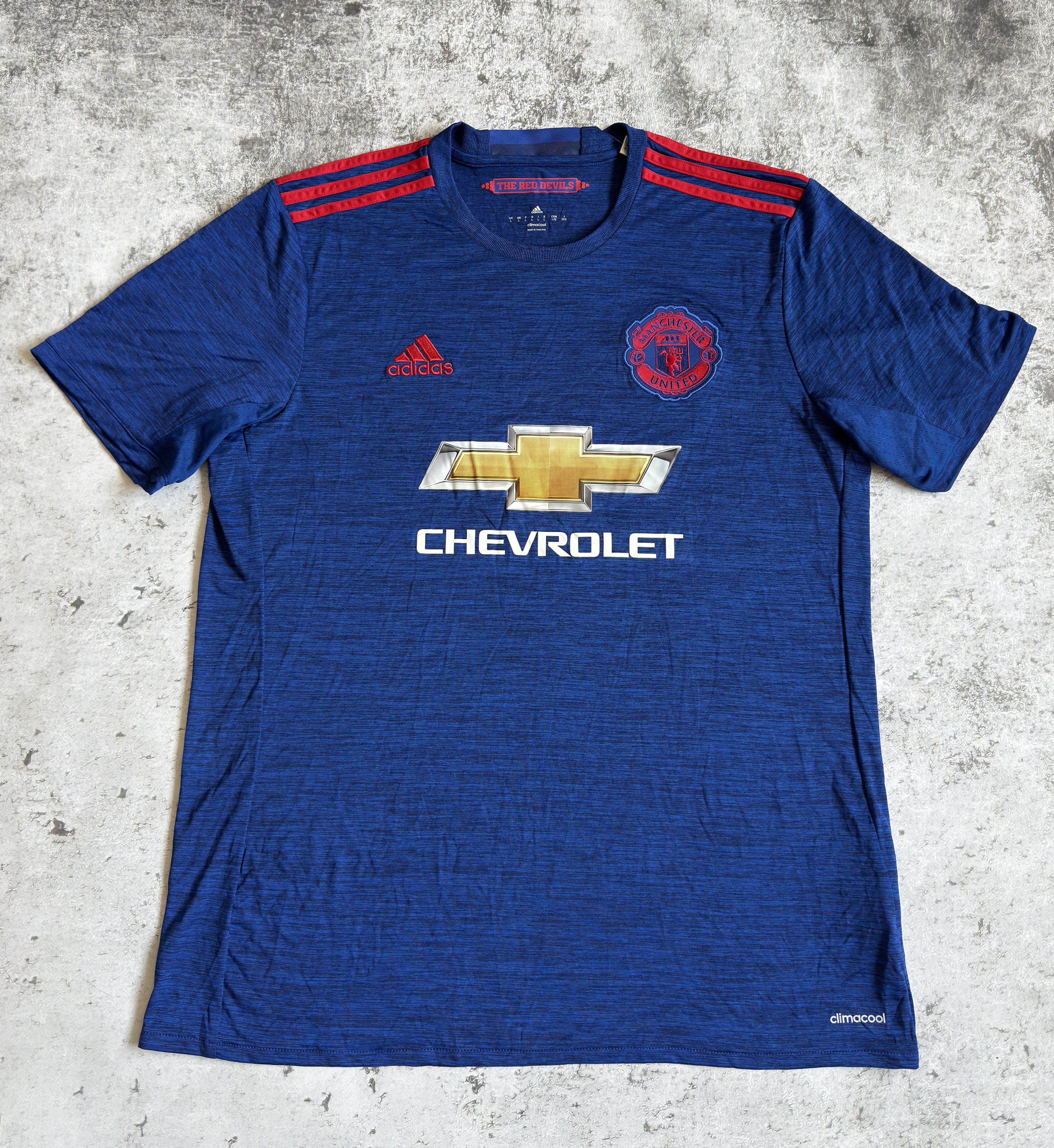 Adidas MANCHESTER UNITED 2016 2017 FOOTBALL SHIRT JERSEY ADIDAS S Size US S / EU 44-46 / 1 - 1 Thumbnail