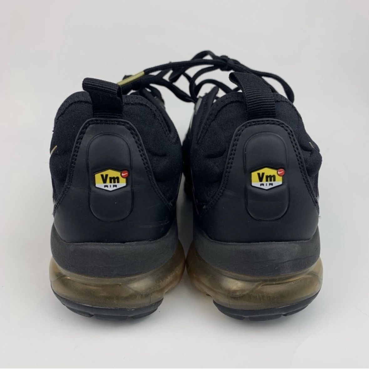 Nike Nike Vapormax Plus Metallic Gold Black Athletic Sneakers 9.5 Size US 9.5 / EU 42-43 - 5 Thumbnail
