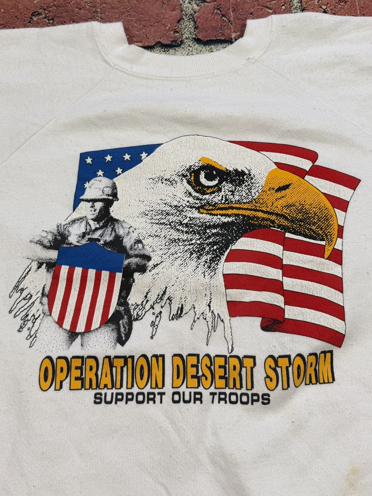 Vintage Vintage Operation Desert Storm Sweatshirt Crewneck 90s Boxy Size US L / EU 52-54 / 3 - 5 Thumbnail