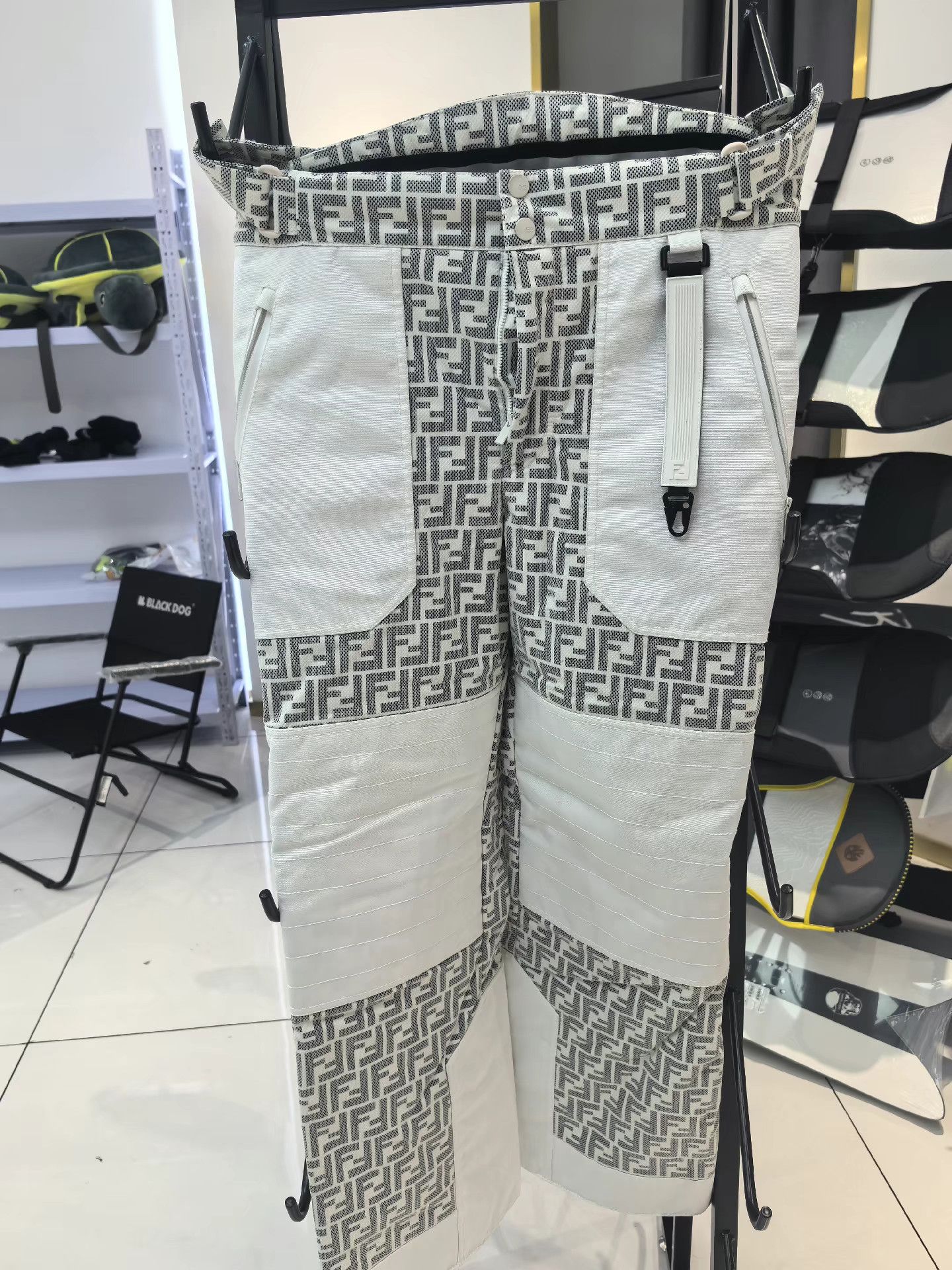 Fendi FENDI Ski Jacket K17 Size US M / EU 48-50 / 2 - 6 Thumbnail
