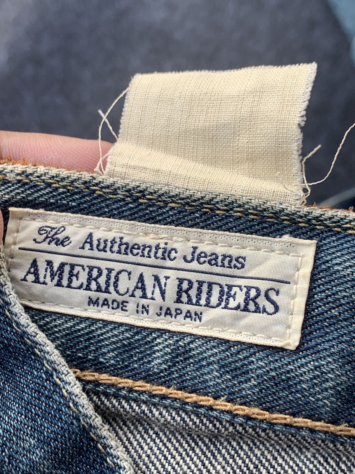 Lee Vintage Lee Rider made in Japan faded blue organic carton. Size US 30 / EU 46 - 7 Thumbnail