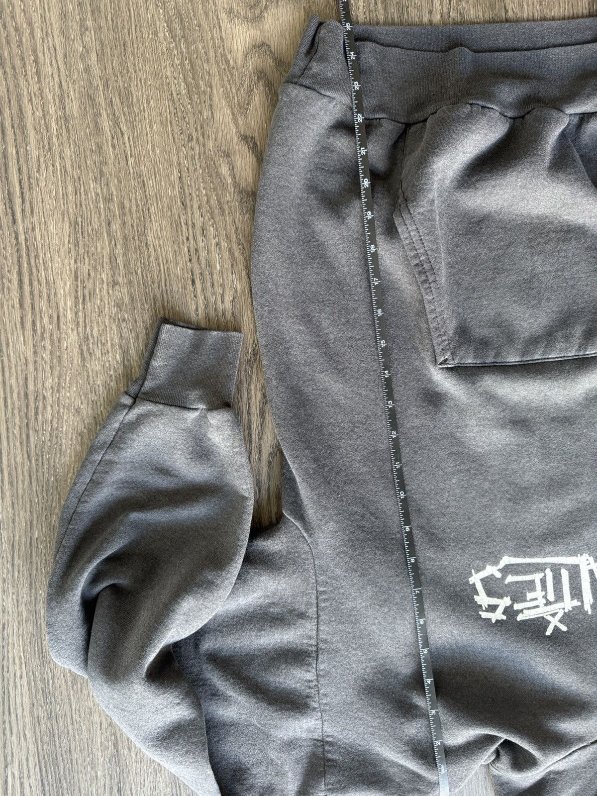 Hanes The Casualties Vintage Black Hoodie Size US L / EU 52-54 / 3 - 6 Thumbnail