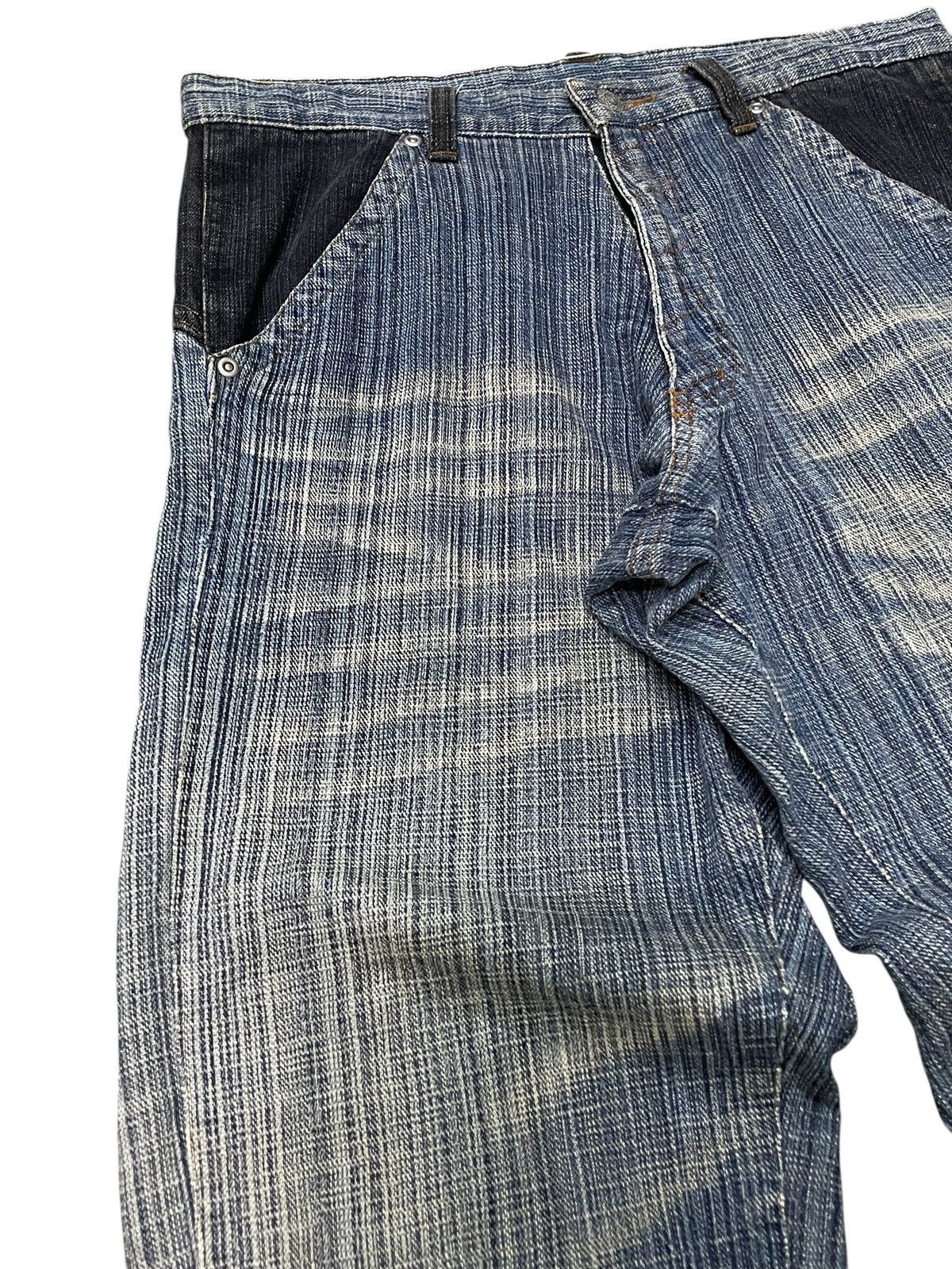 Blue Blue Japan × Hysteric Glamour × Japanese Brand Gumu International Indigo Wash Hand Stripped Woven Jeans Size US 30 / EU 46 - 7 Thumbnail