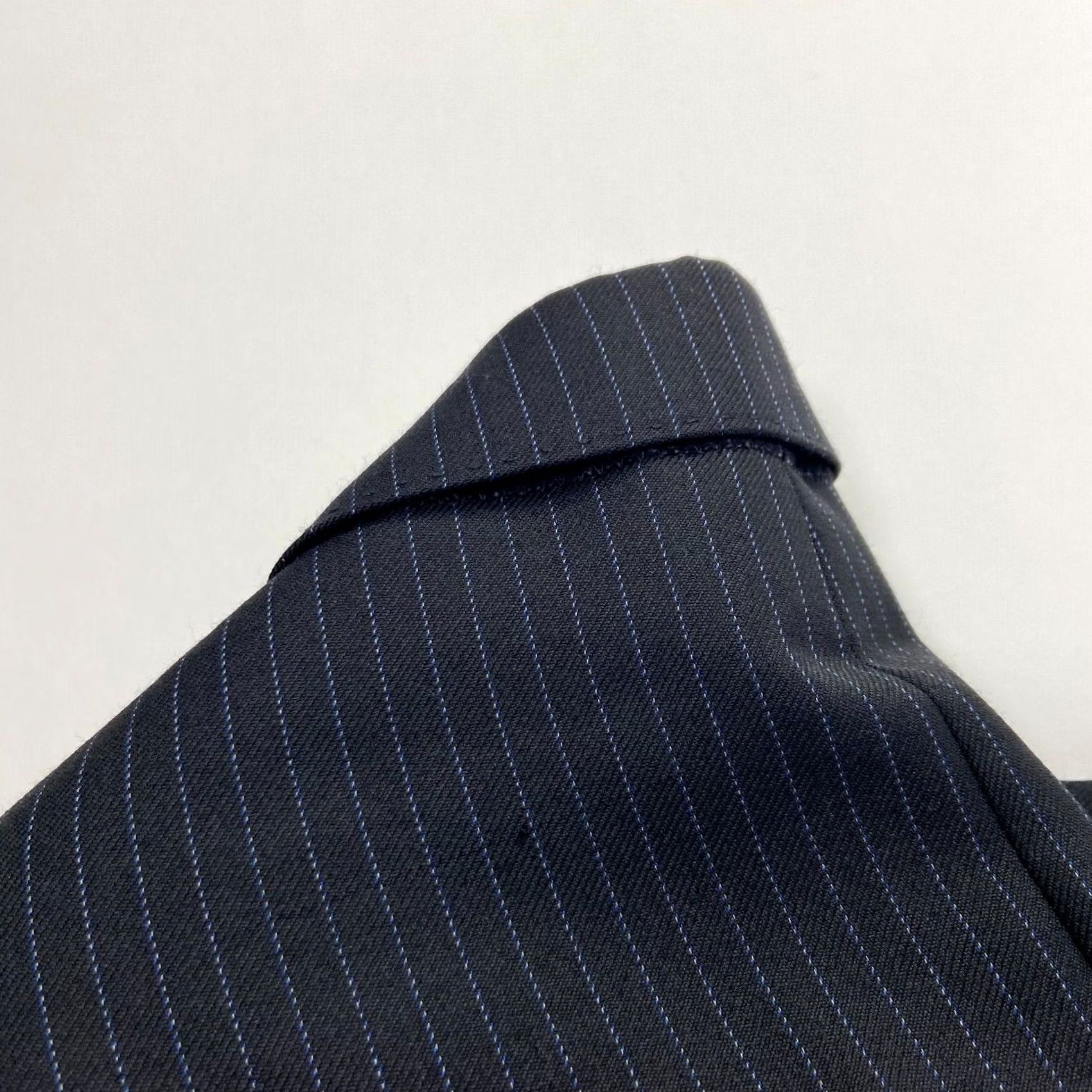 Hugo Boss Hugo Boss 42R Mens Sport Coat Navy Blue - Size 42 - Wool Jacket - Classic Style Size US XS / EU 42 / 0 - 6 Thumbnail