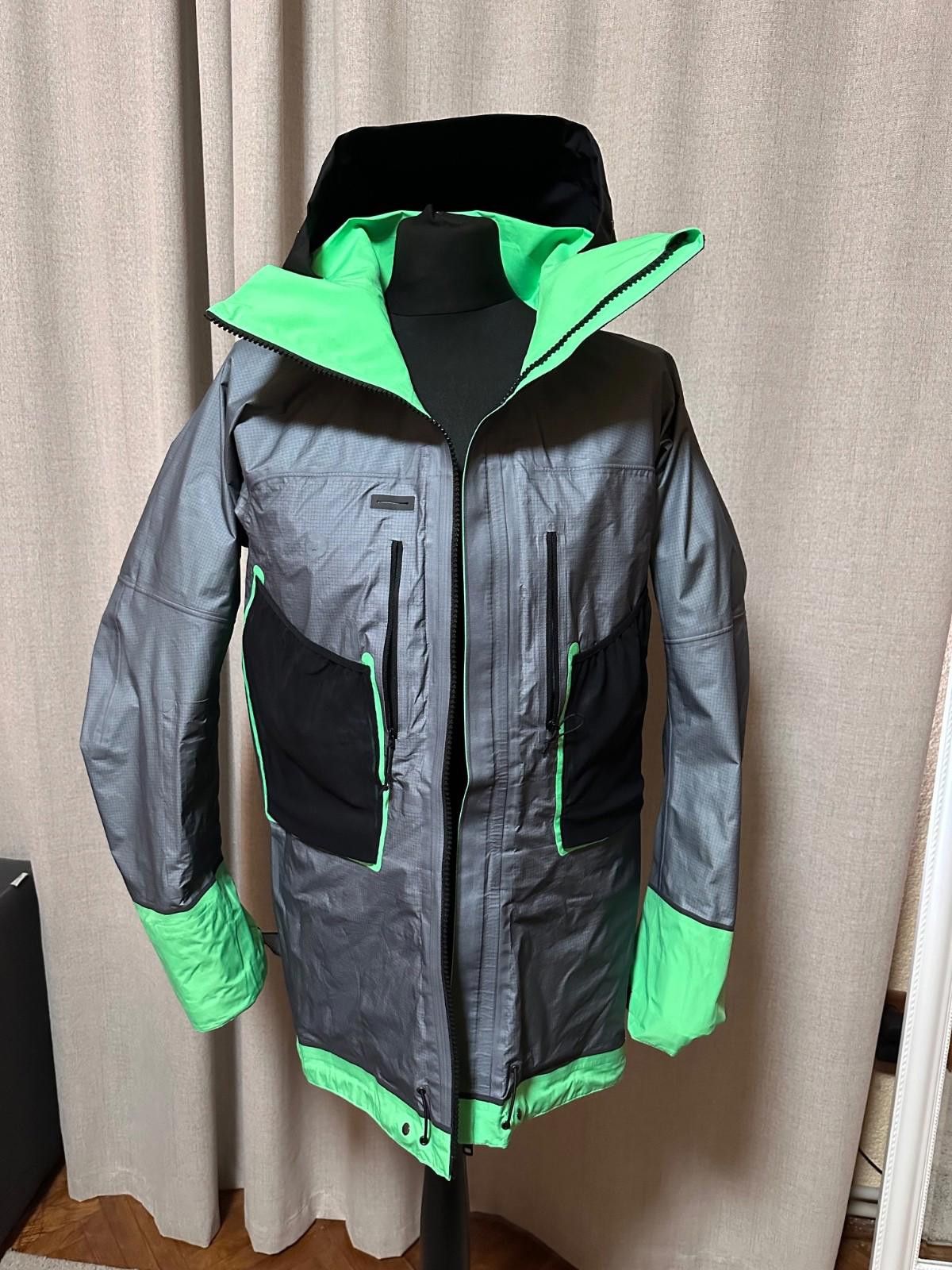 The North Face THE NORTH FACE Summit Tsirku GTX Pro Jacket Ski jacket Sz M Size US M / EU 48-50 / 2 - 8 Thumbnail