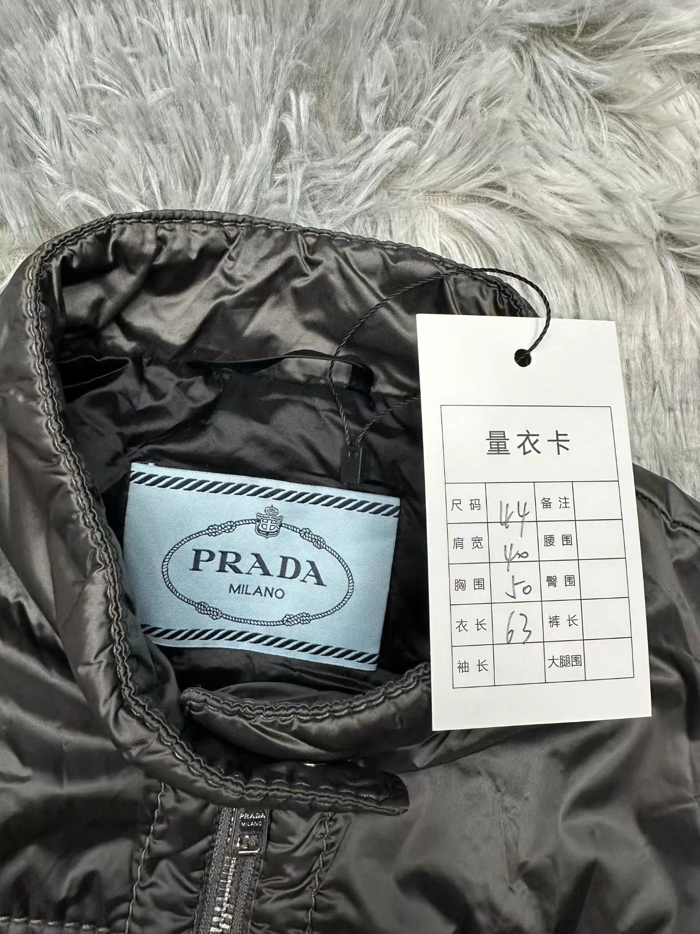 Prada Prada Nylon Tri Logo Padded Jacket 44 Worn Once, Like New Size US S / EU 44-46 / 1 - 3 Thumbnail